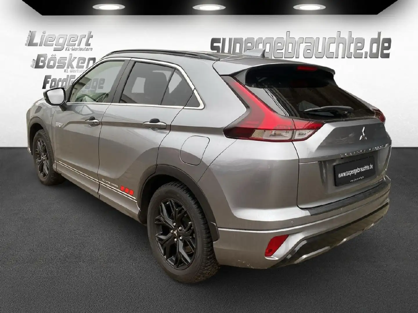 Mitsubishi Eclipse Cross Top Hybrid 4WD Grau - 2