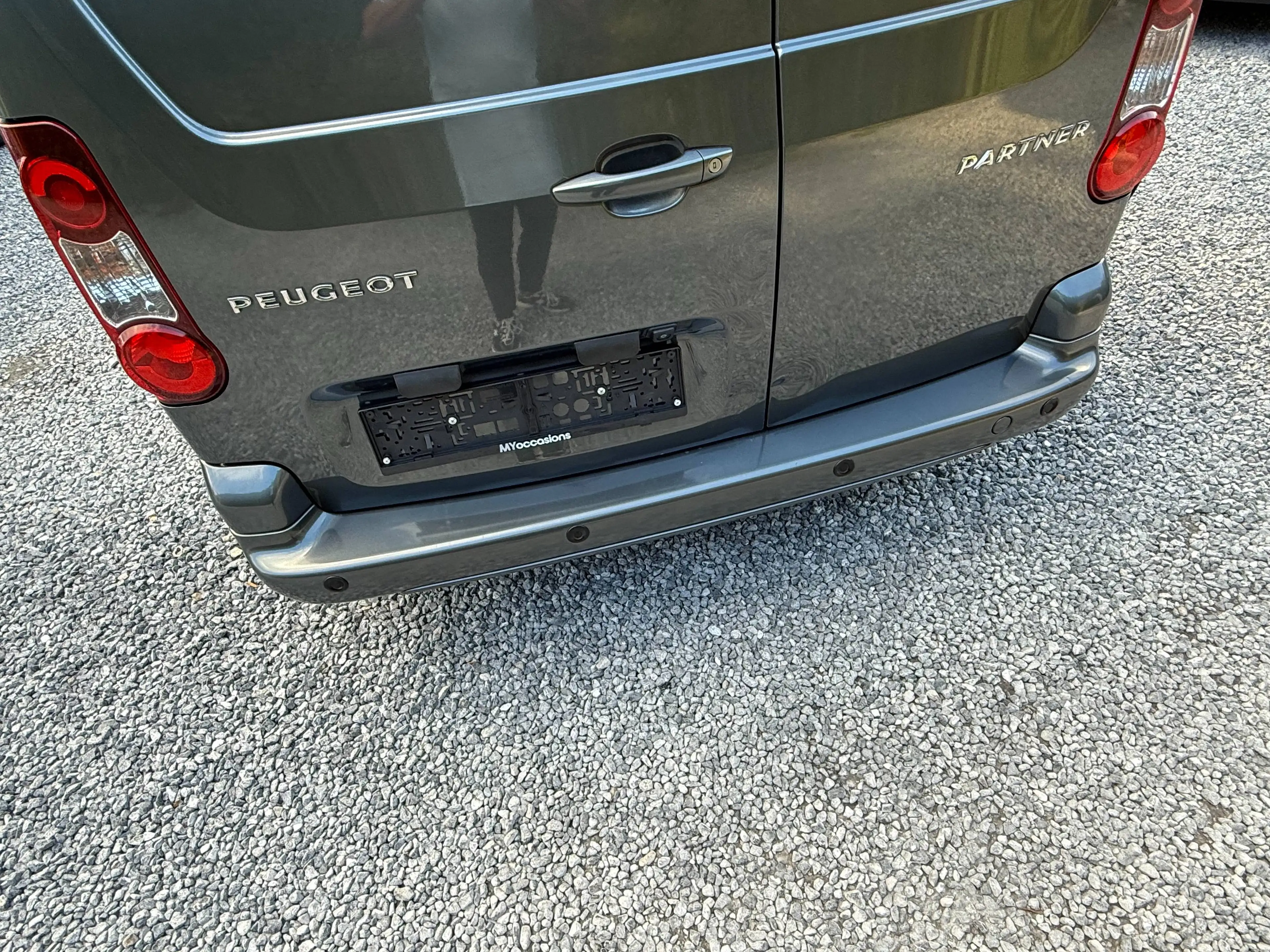 Peugeot Partner GALICIA - 1.6 HDi - 3 PLACES - UTILITAIRE - 100.000 KM - A VOIR - — photo 10