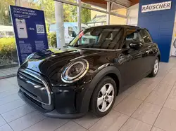 Mini Cooper Essential Trim
