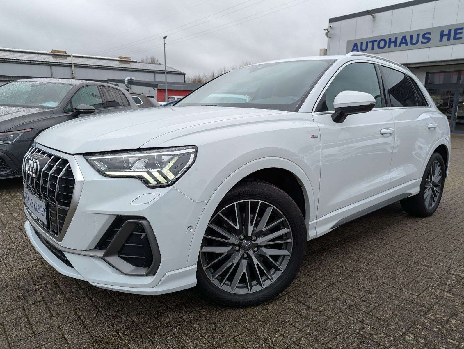 Second hand Audi Q3 2.0 40 TFSI