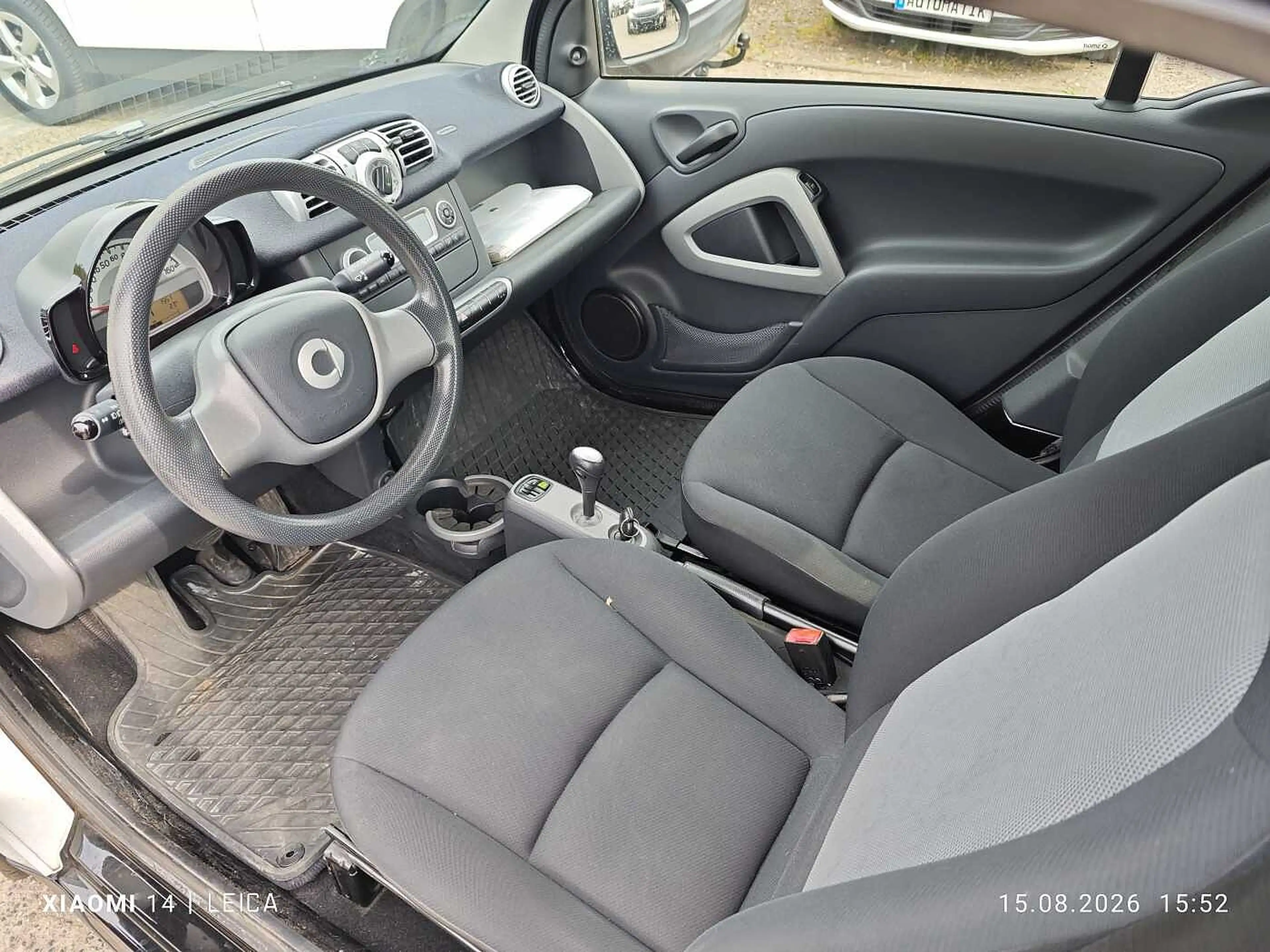smart forTwo smart fortwo coupe softouch pure — photo 9