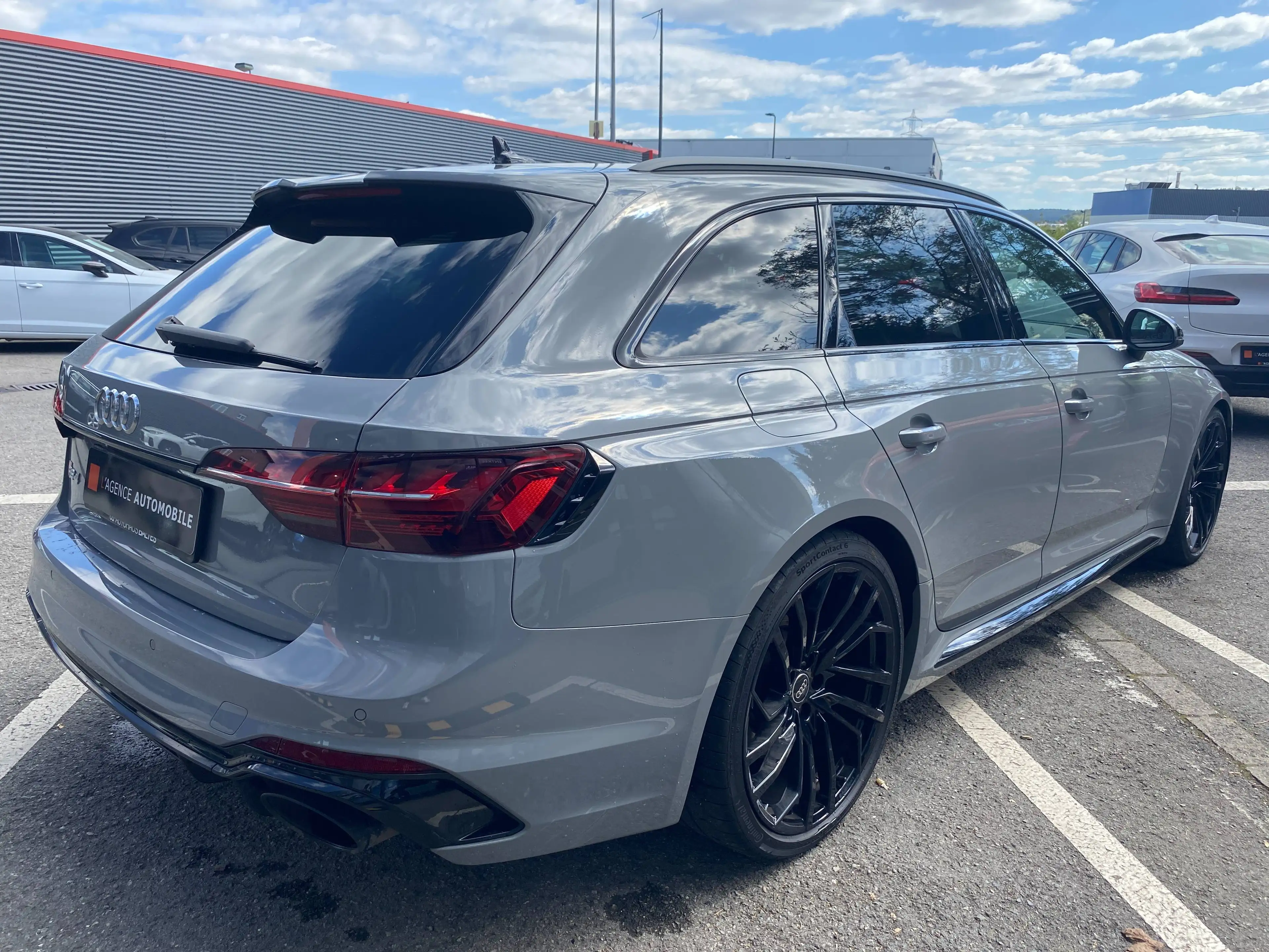 Audi RS4 RS4 Avant Quattro Gris Nardo Jusqu'à 36 mois de garantie — photo 5