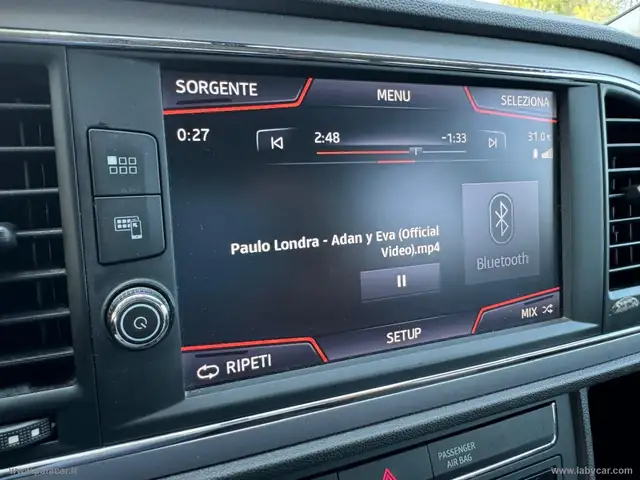 Seat Leon view 8