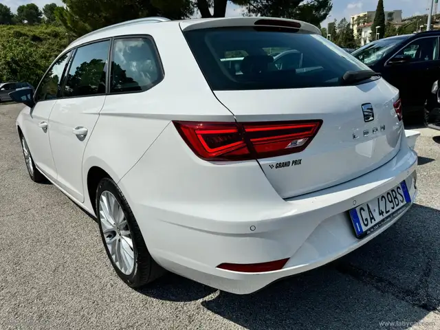 Seat Leon view 13
