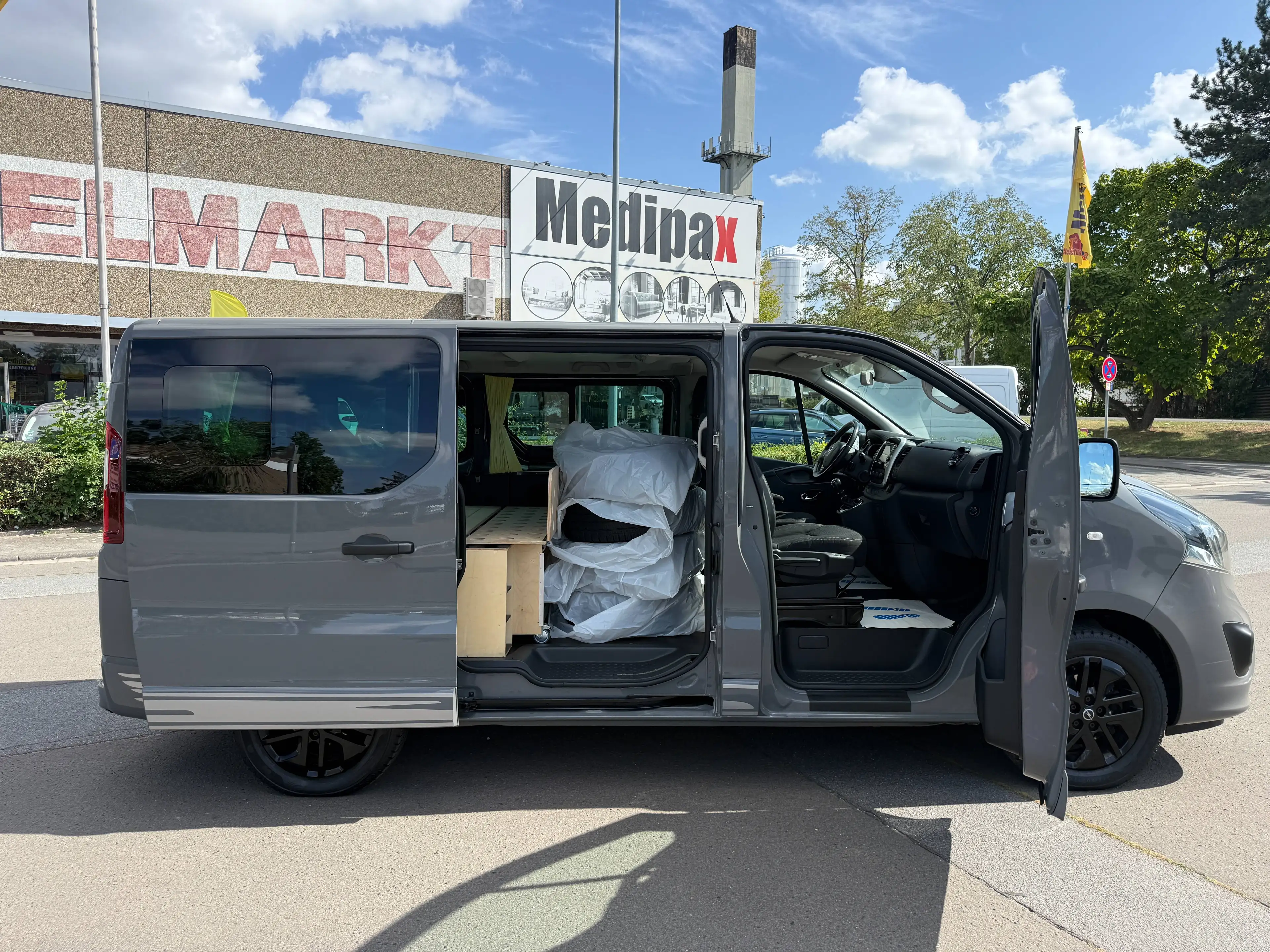 Opel Vivaro B 1.6 BiTurbo L1H1 2,7t Sport CAMPER-UMBAU (AHK*BETT) — photo 4