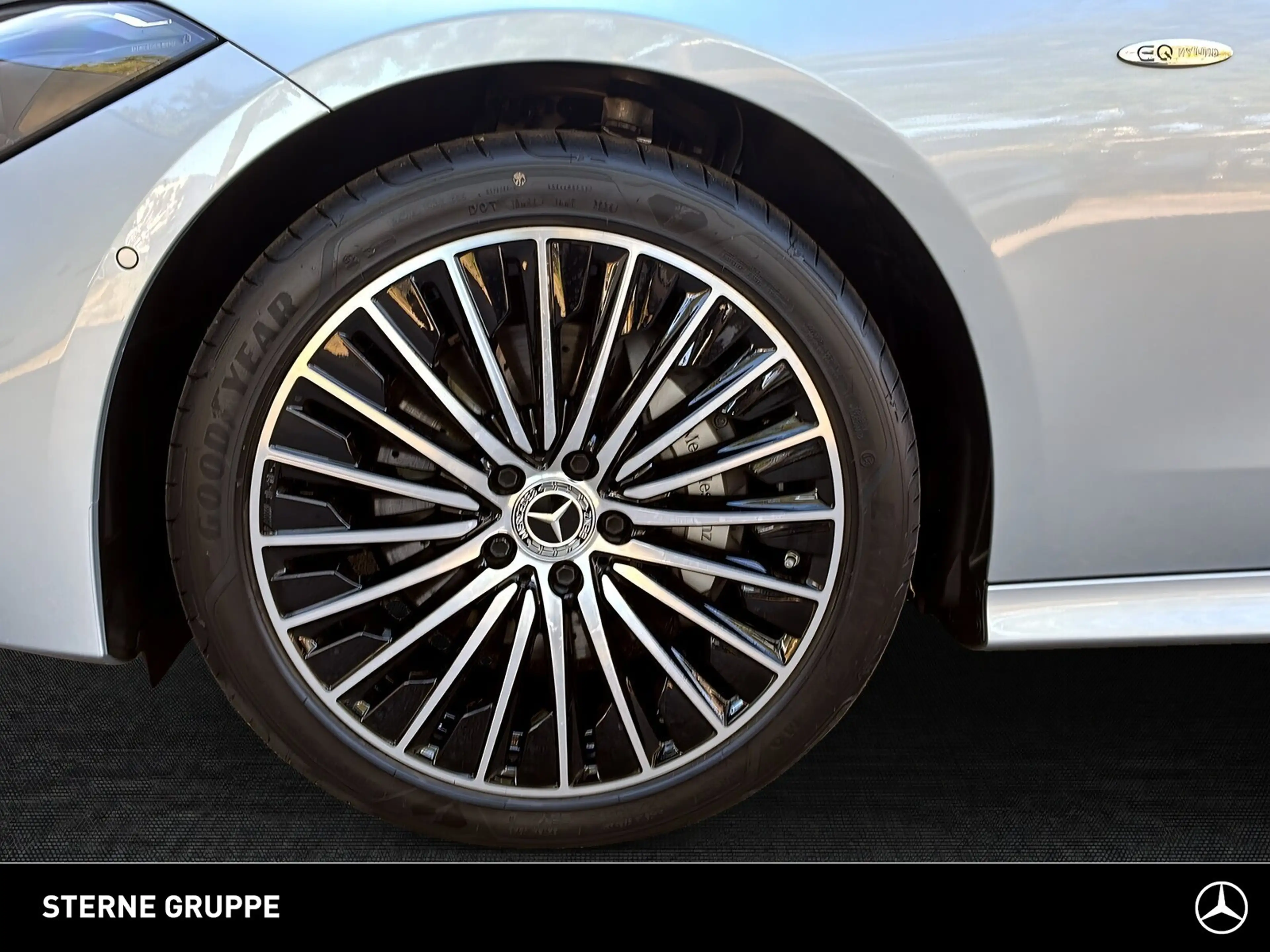 Mercedes-Benz CLE 300 CLE 300 e AMG 19" HUD Pano 360 Burm Ambi Totwi — photo 4