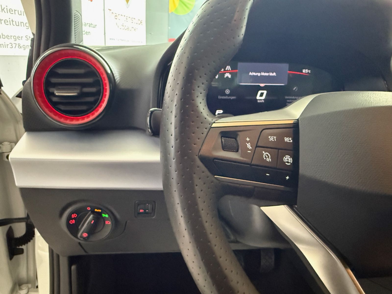 SEAT Ibiza IBIZA 1.0 TSI FR »SHZ»LED»ALU»DAB»KAMERA — photo 10