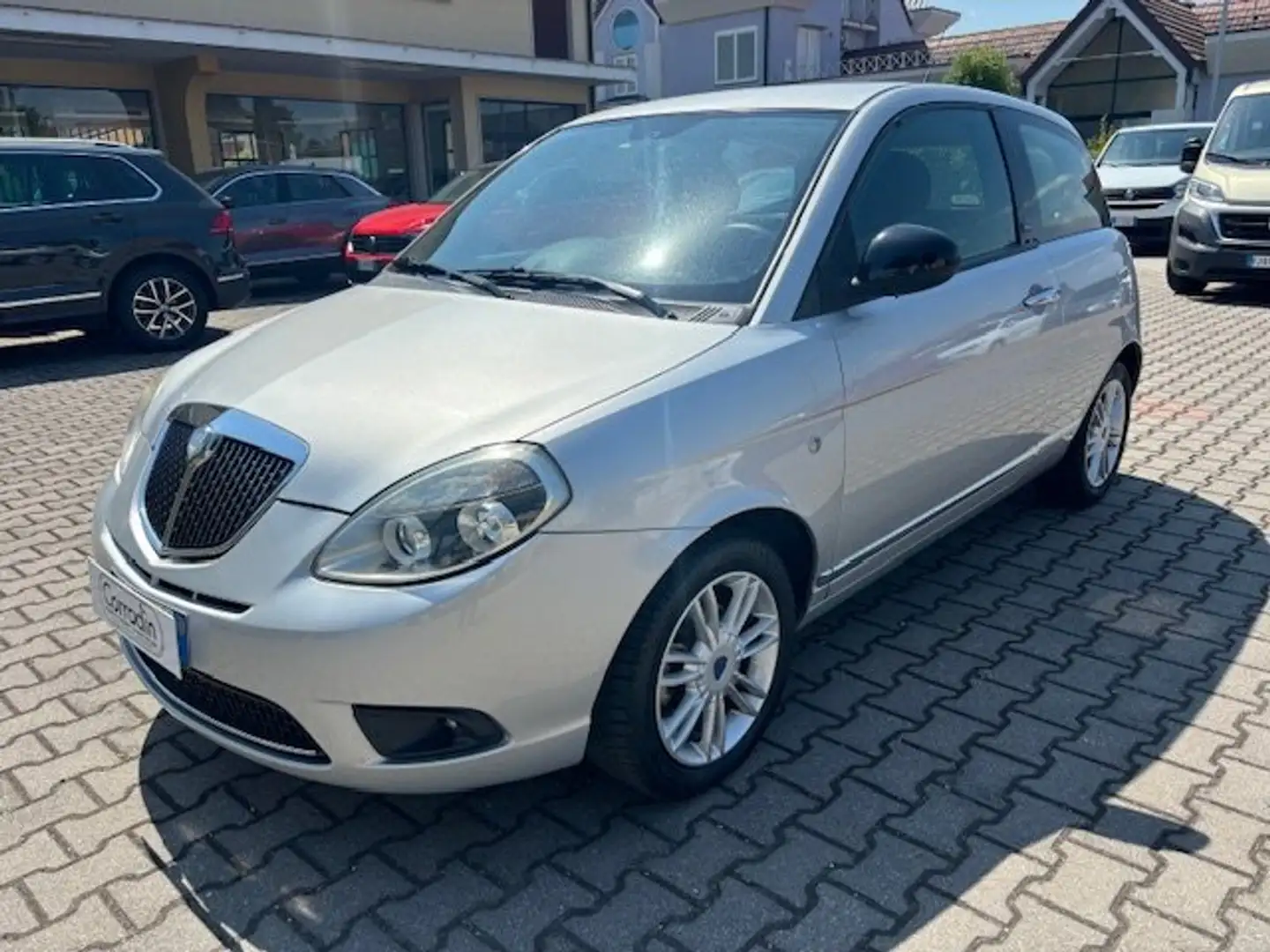Lancia Ypsilon Ypsilon II 2007 1.4 8v Unyca ecochic Gpl Argento - 1