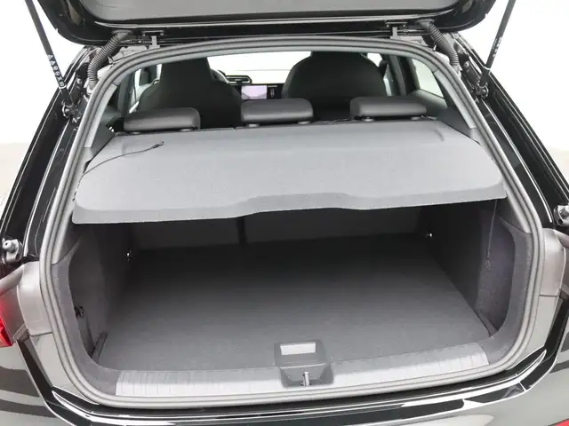 Audi A3 view 8