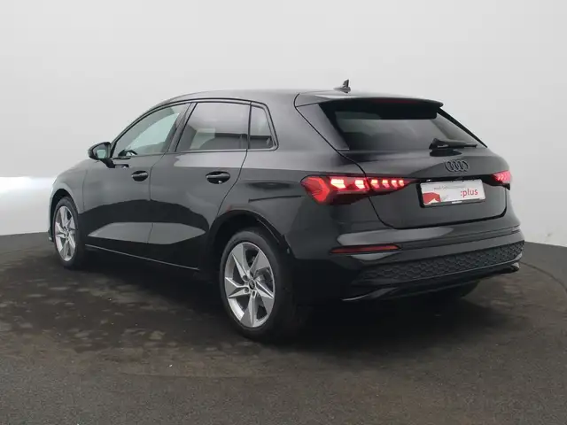 Audi A3 view 5