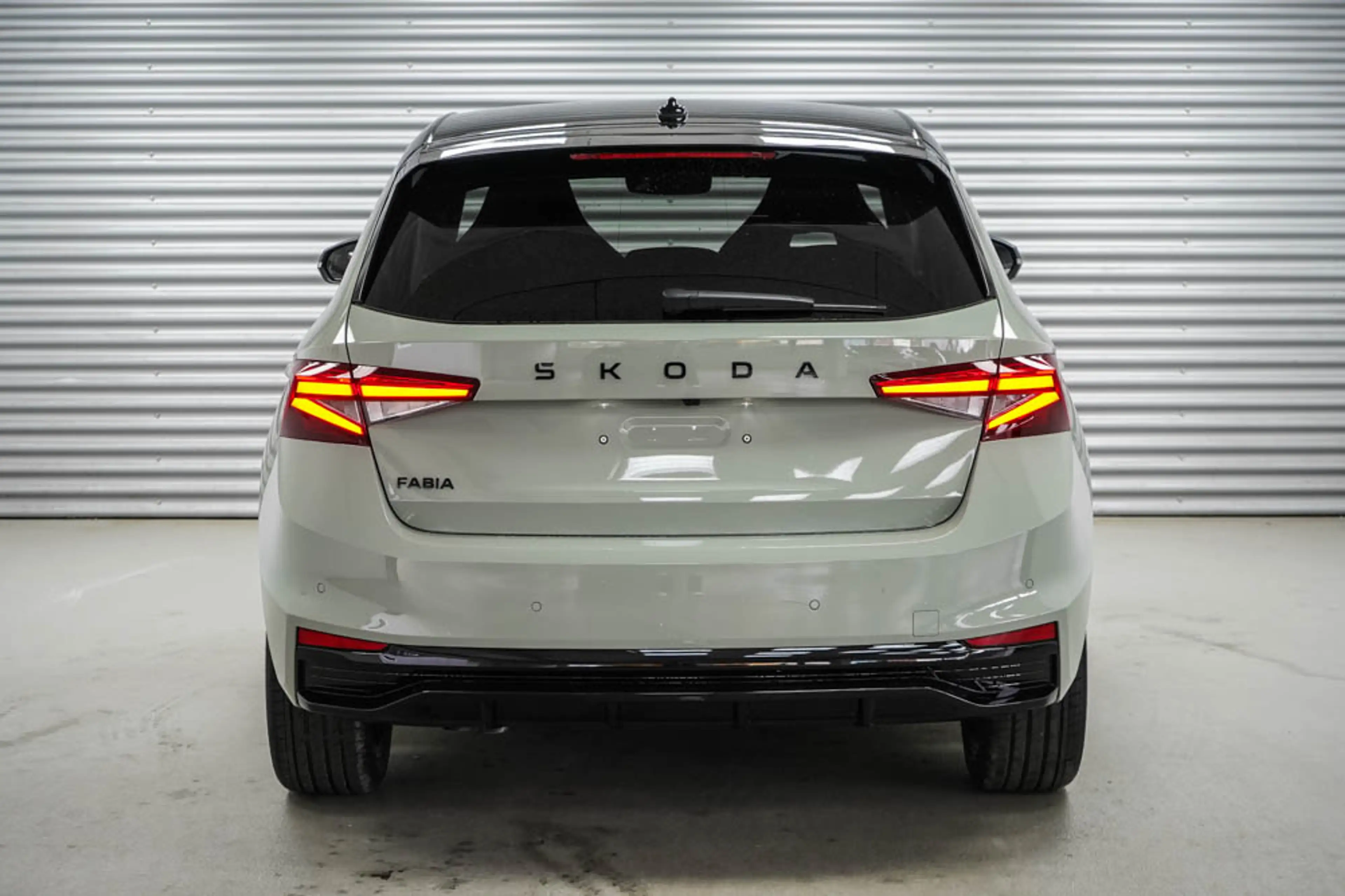 Skoda Fabia 1,5 TSI DSG Monte Carlo - LAGER — photo 4