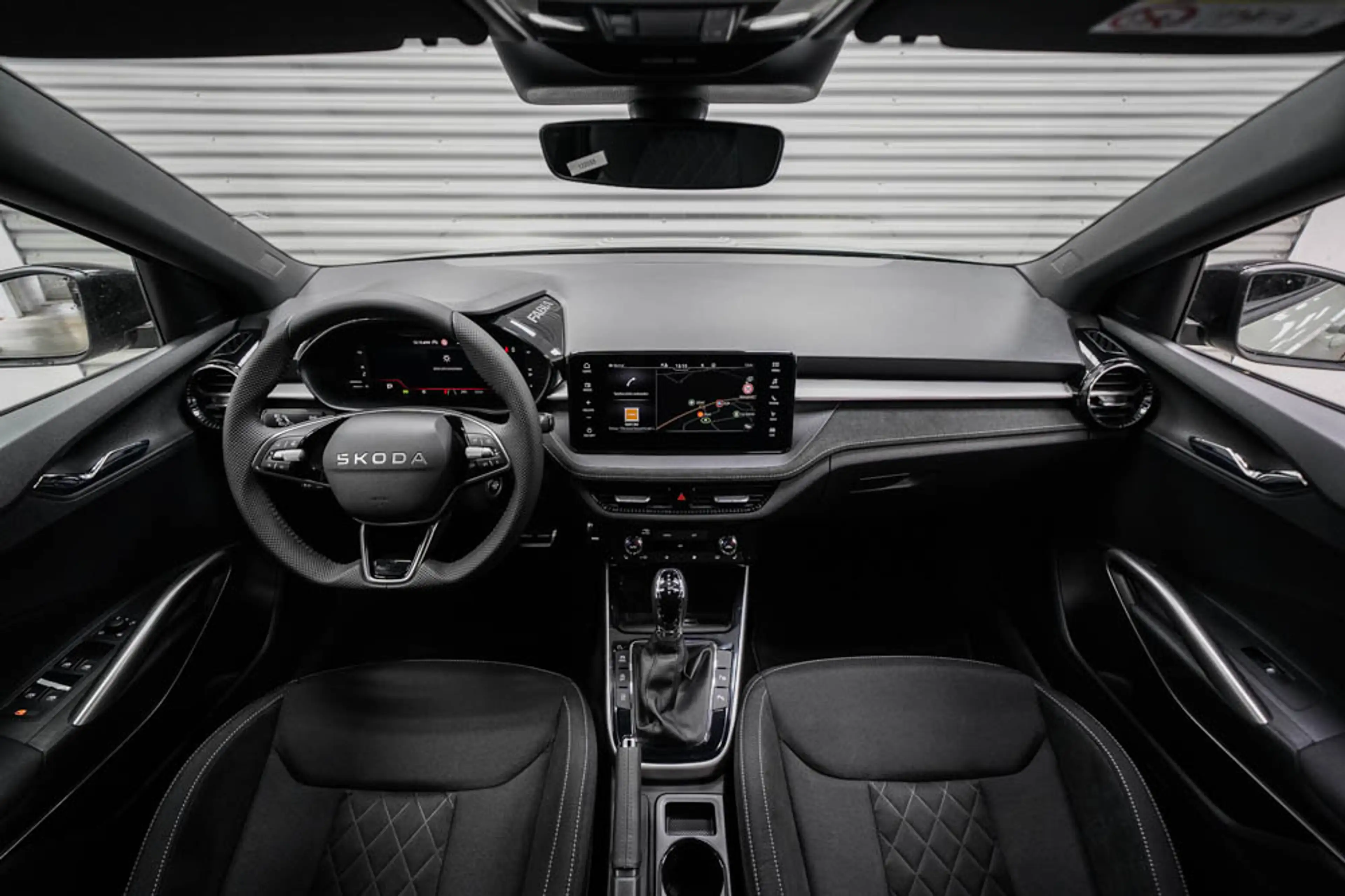 Skoda Fabia 1,5 TSI DSG Monte Carlo - LAGER — photo 6