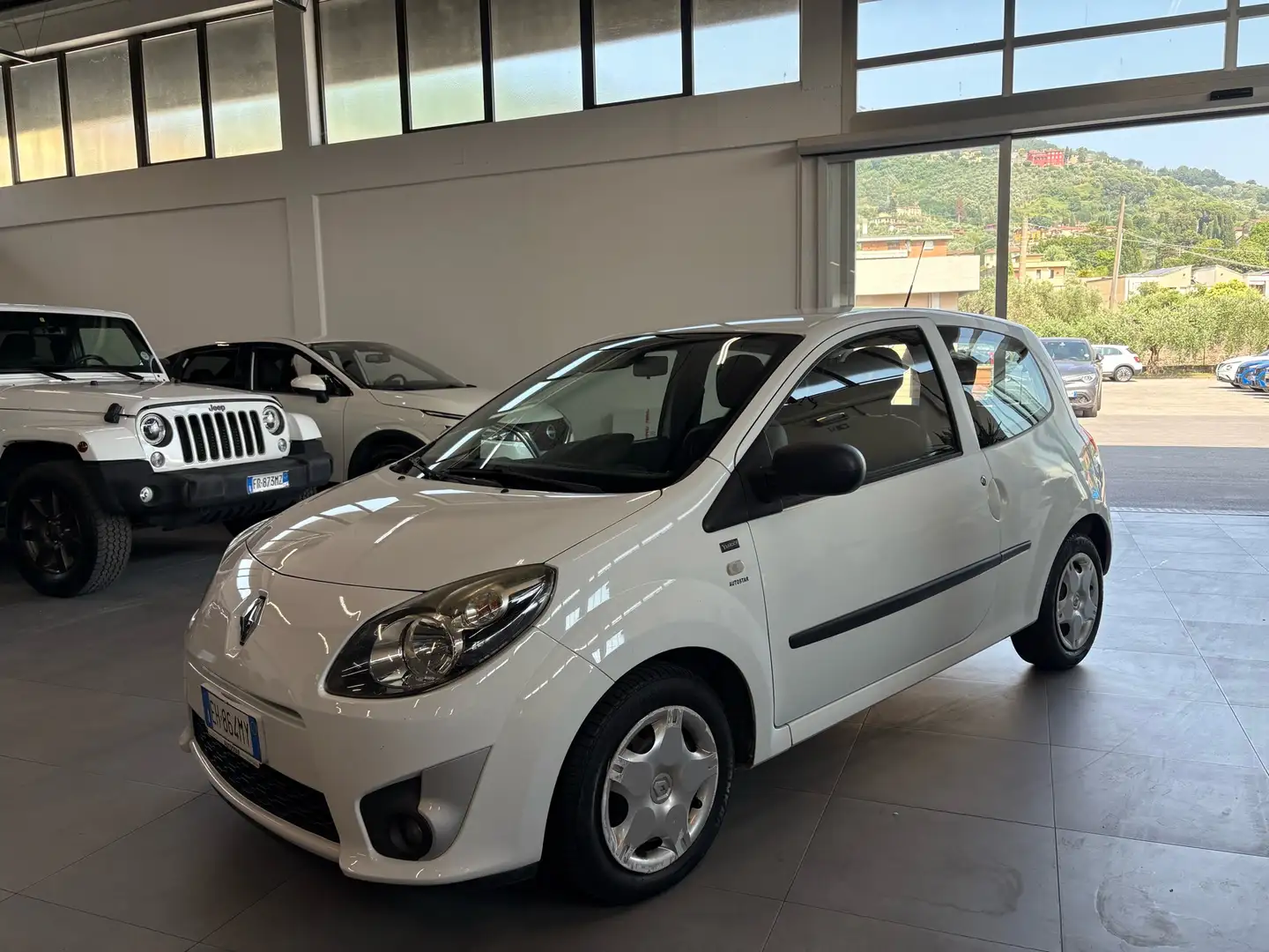 Renault Twingo Twingo 1.2 lev Live! 75cv Bianco - 1