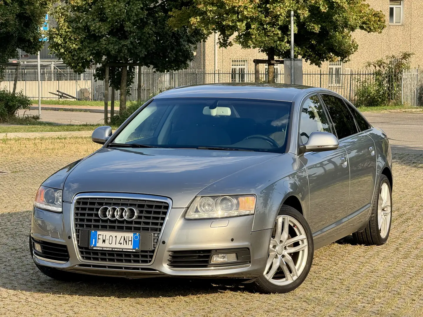 Audi A6 2.7 V6 tdi Ambiente 190cv multitronic - 2