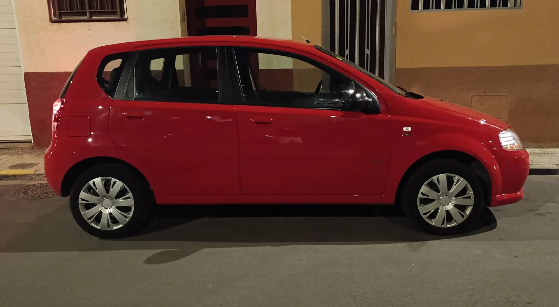 Chevrolet Kalos SE Kalos 1.2 SE Rojo - 2