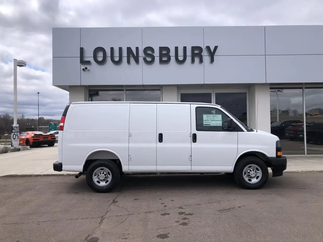 2026 Chevrolet Express 3500