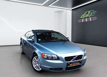 Cabriolet 2.4 Momentum*Celestial Blue~PDC~Ge