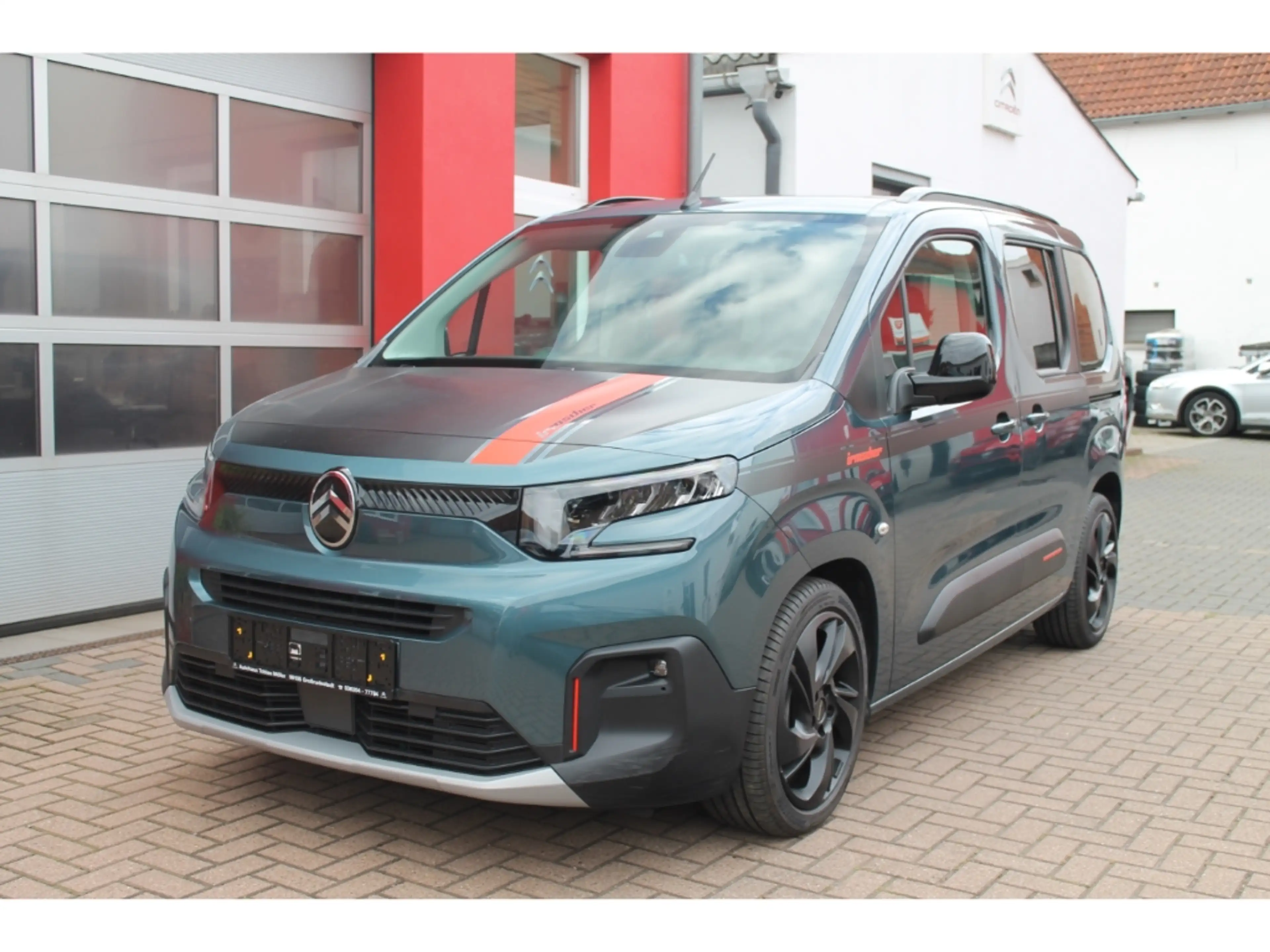 Citroen Berlingo Max XTR M BHDi130 IRMSCHER Pano Kamera Navi Shz