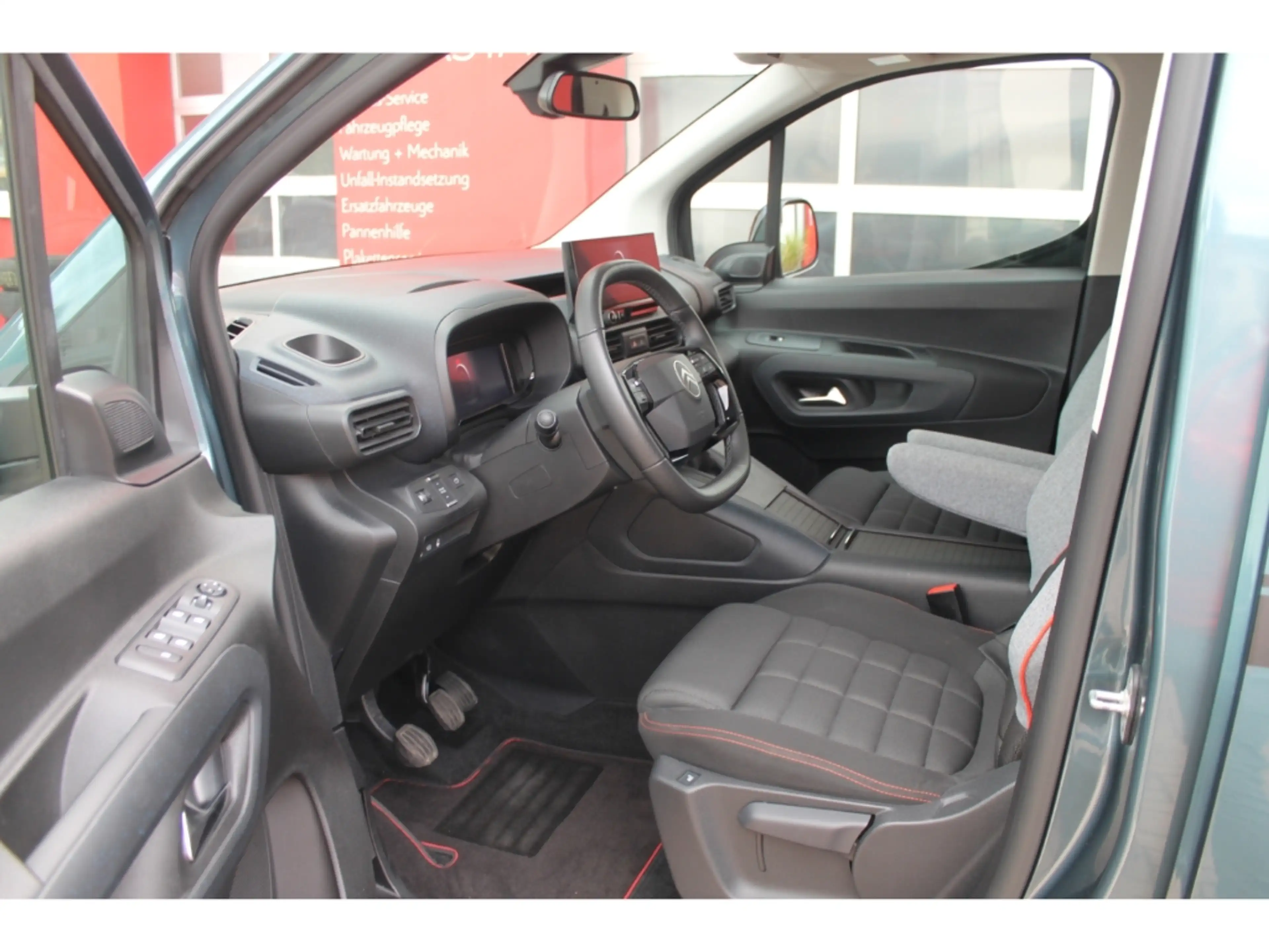 Citroen Berlingo Max XTR M BHDi130 IRMSCHER Pano Kamera Navi Shz — photo 7