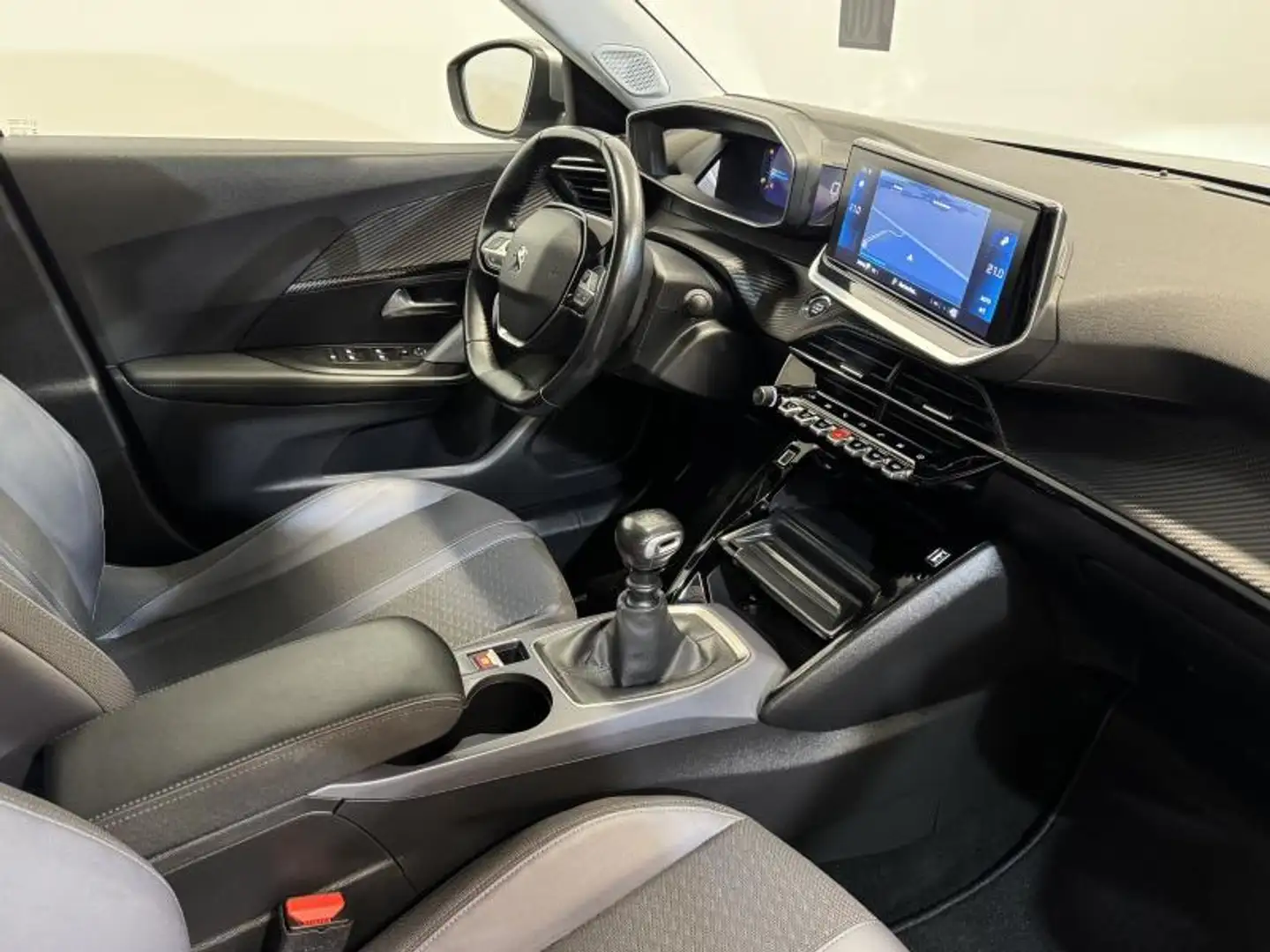 Peugeot 2008 ALLURE **GARANTIE 12 MOIS** Gri - 2