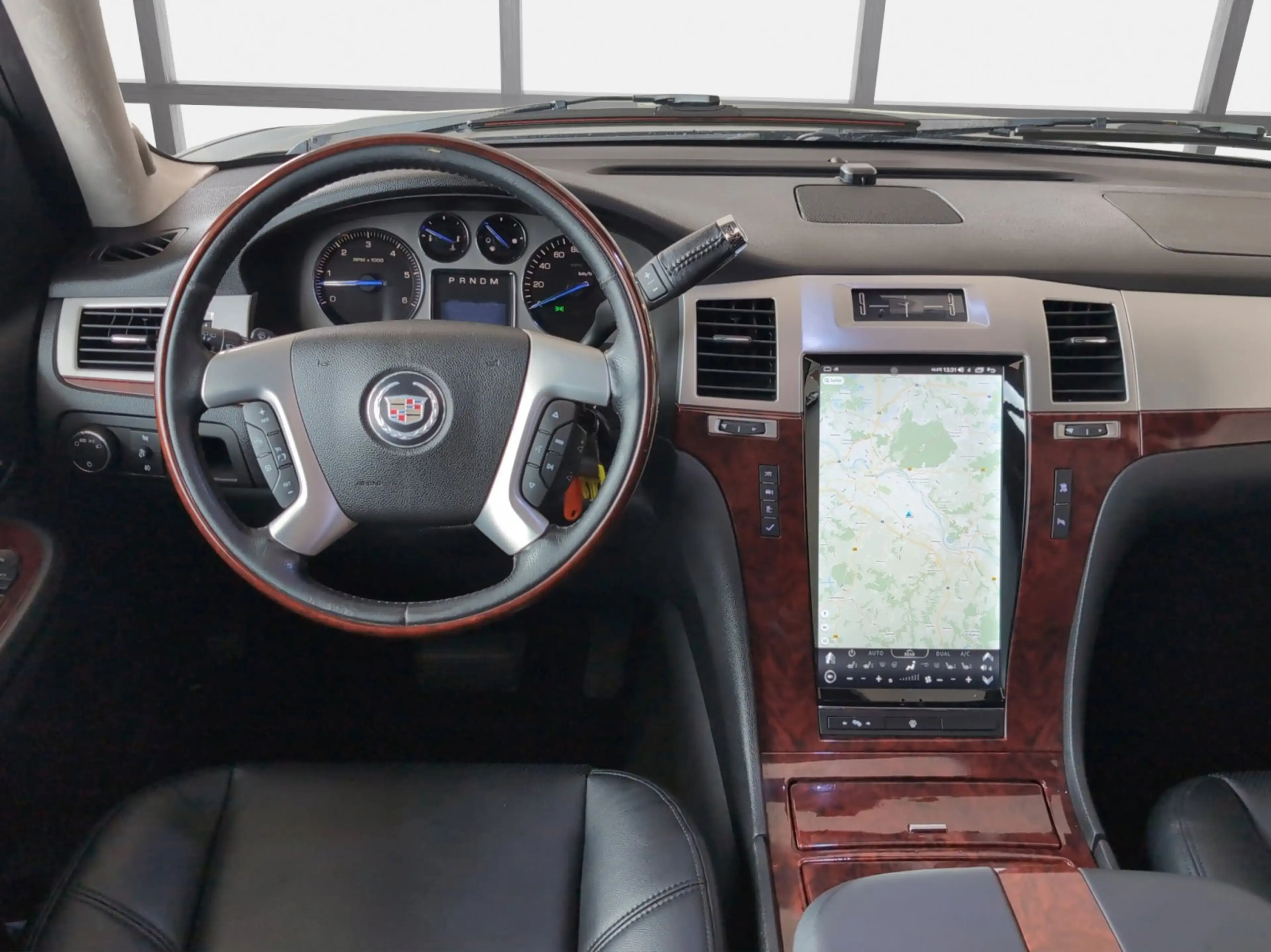 Cadillac Escalade 6.2 V8 /Bose/AHK/Sitzlüftung/Kamera/DAB — photo 8