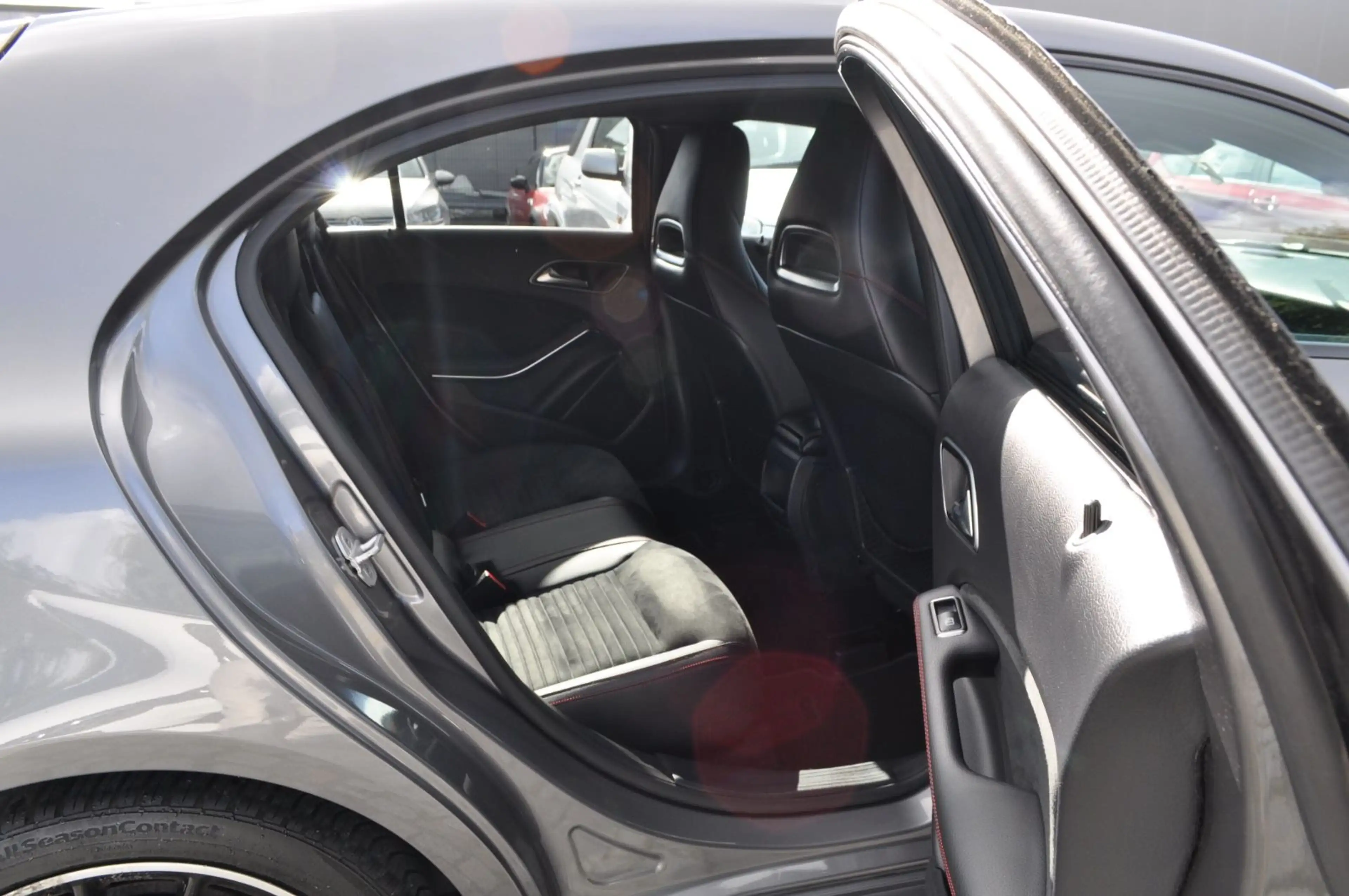 Mercedes-Benz A 180 / AMG SPORTPAKET/PDC/LED/ NAVI — photo 8