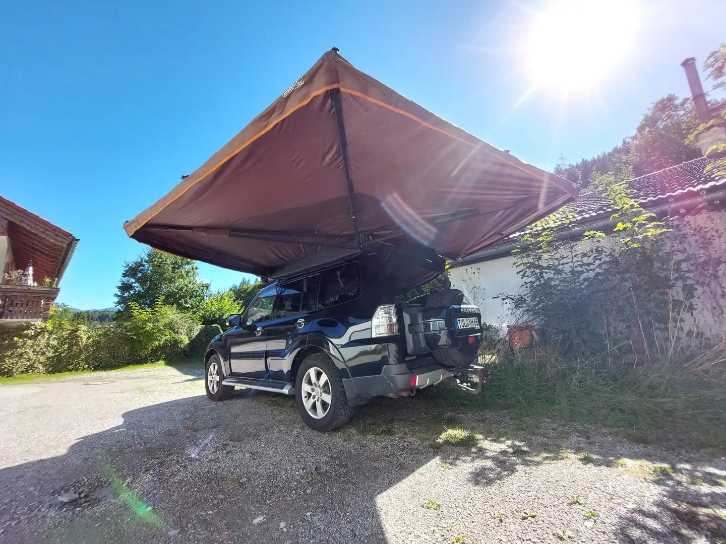 Mitsubishi Pajero 3.2 DI-D Automatik Instyle Schwarz - 2