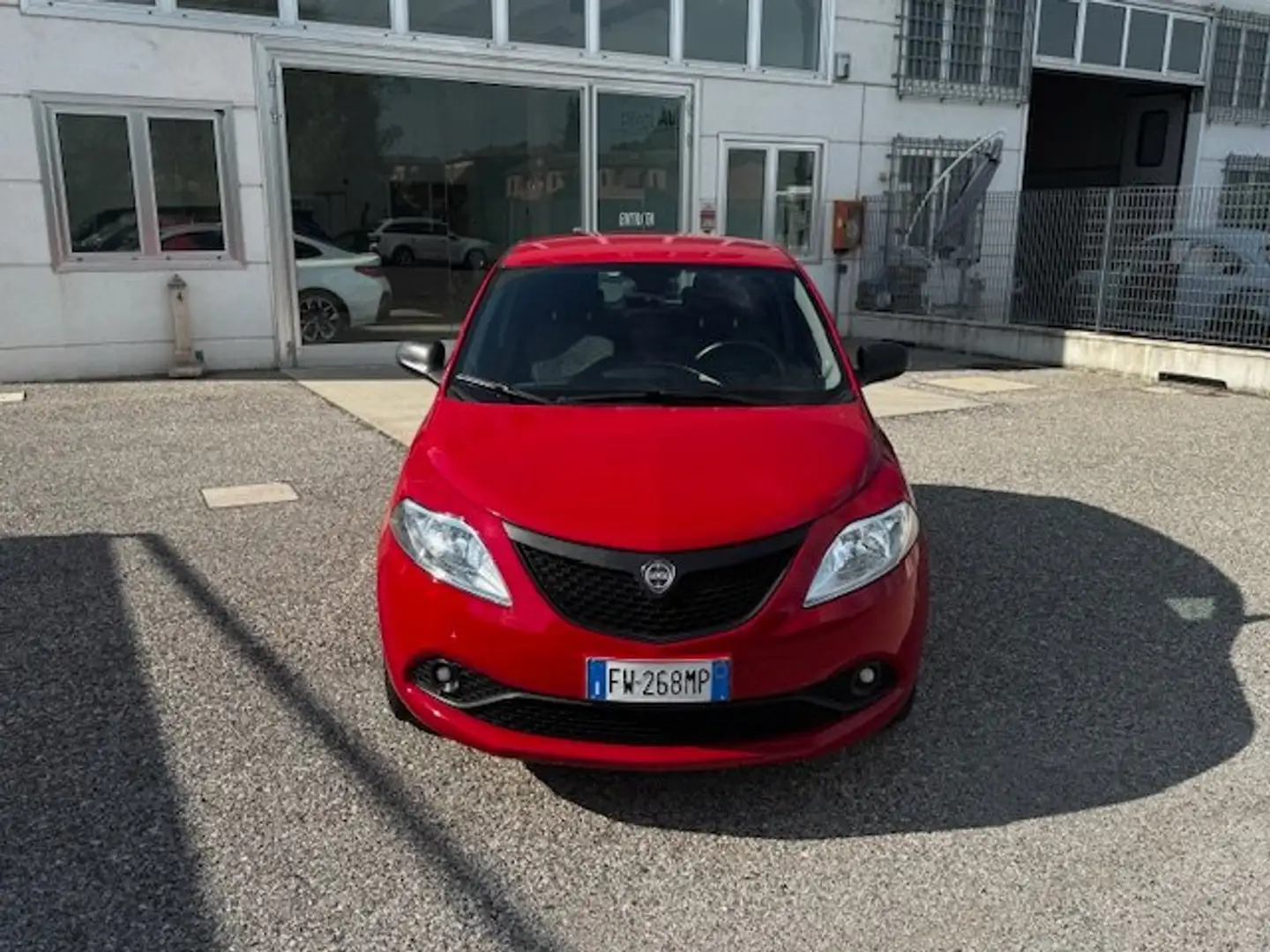 Lancia Ypsilon Ypsilon 1.2 Elefantino 69cv my18 Rosso - 2