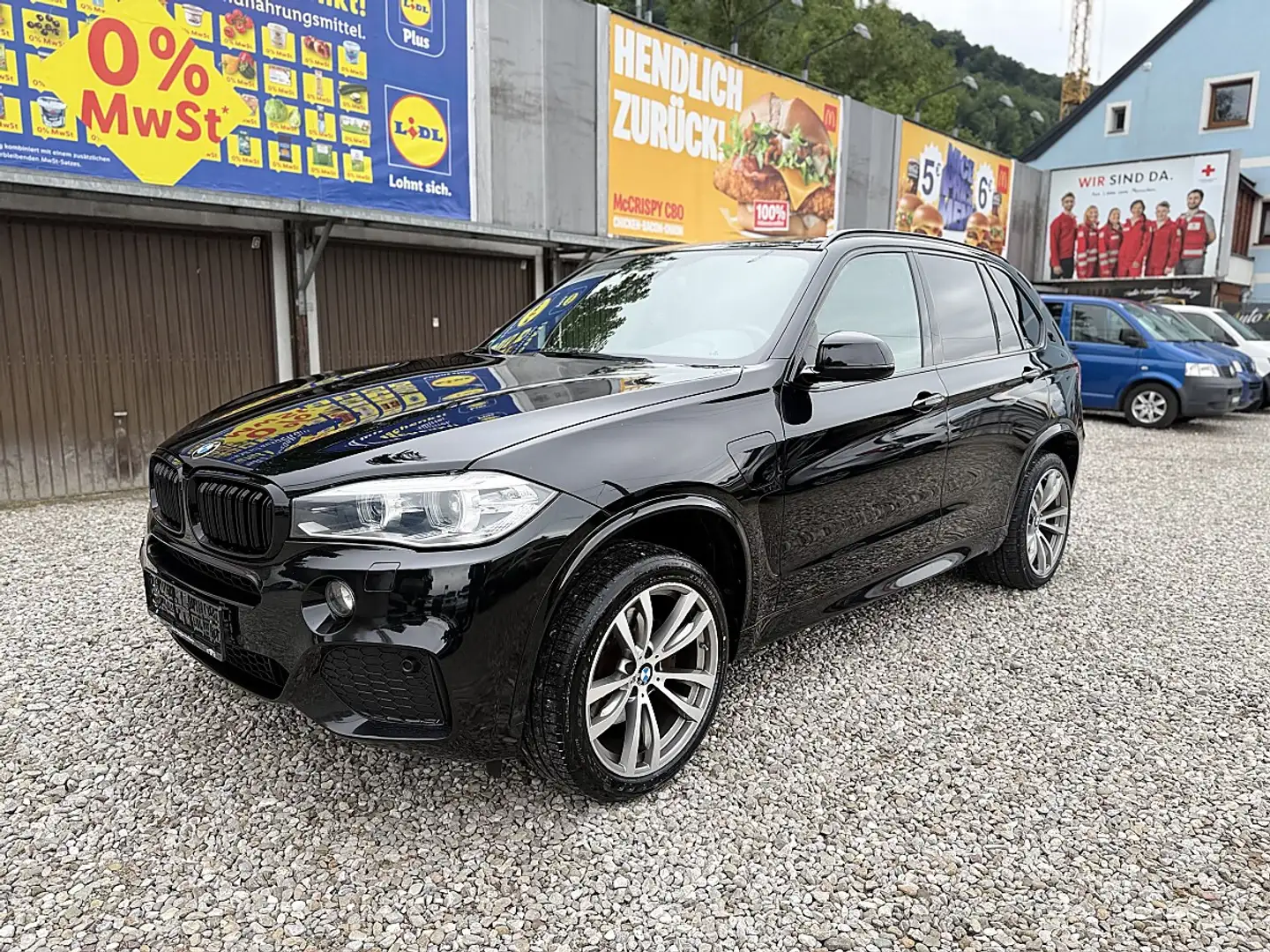 BMW X5 xDrive40e Blau - 1