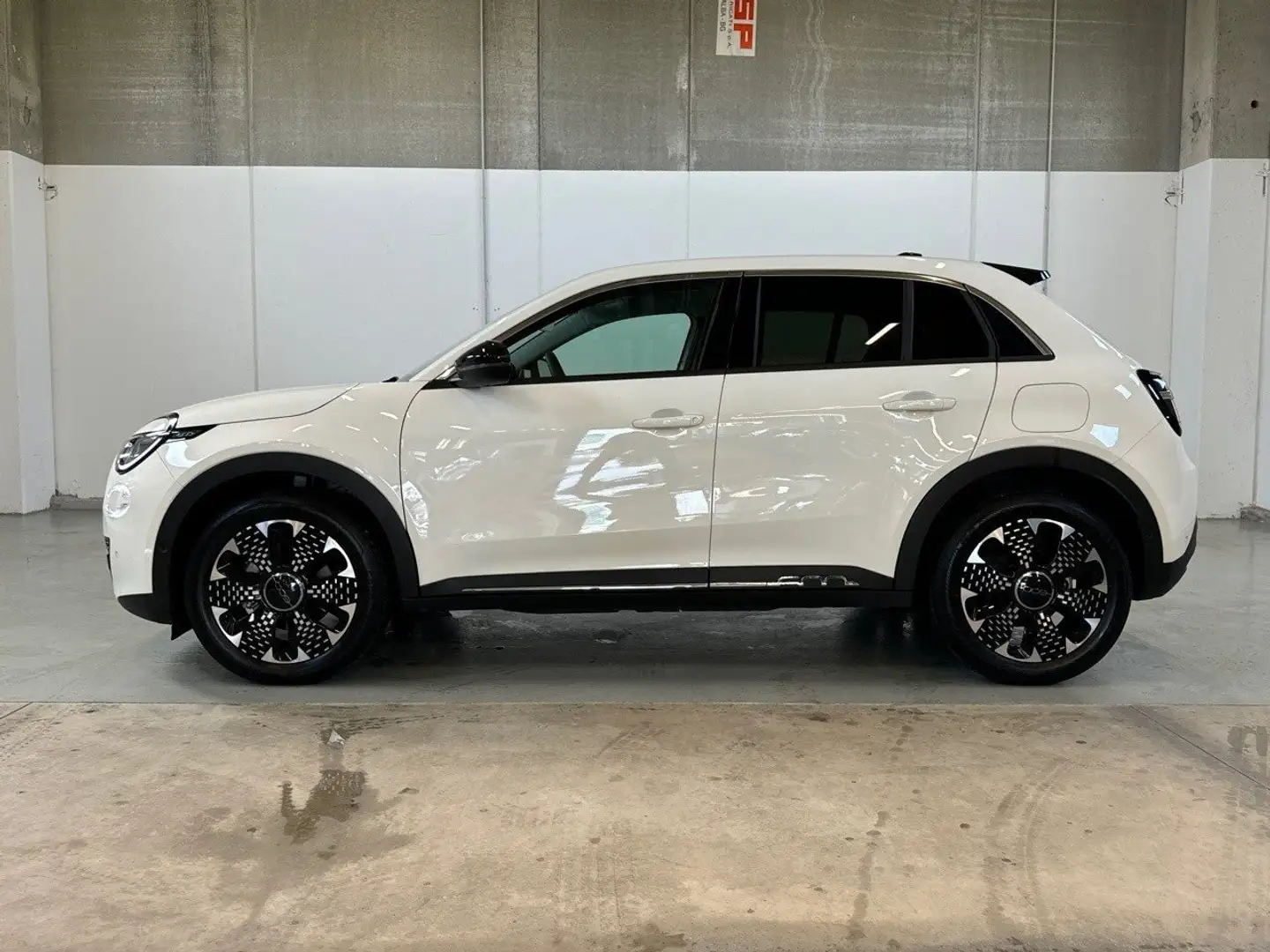 Fiat 600 Elettrica 156cv La Prima Bianco - 2