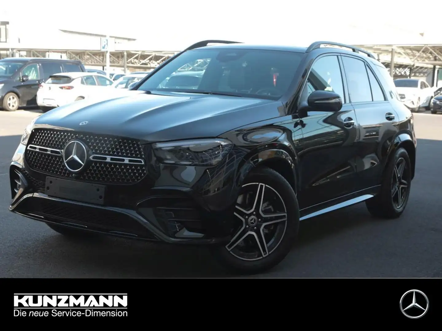 Mercedes-Benz GLE 300 d 4MATIC AMG Night Distronic Panorama AHK Černá - 1