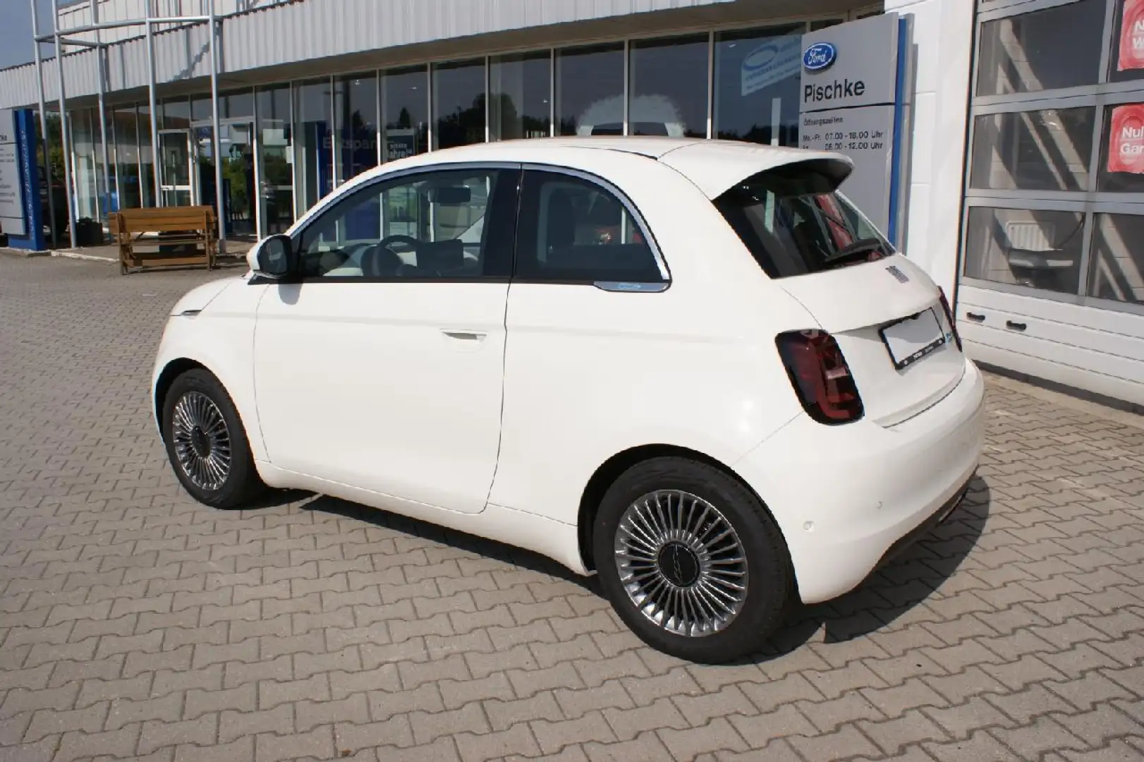 Fiat 500e La Prima Blanc - 2