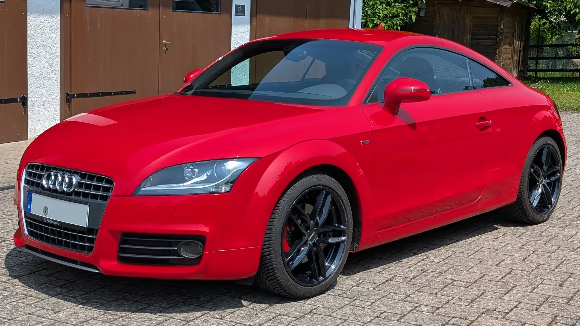 Audi TT TT Coupe 2.0 TFSI Rot - 1