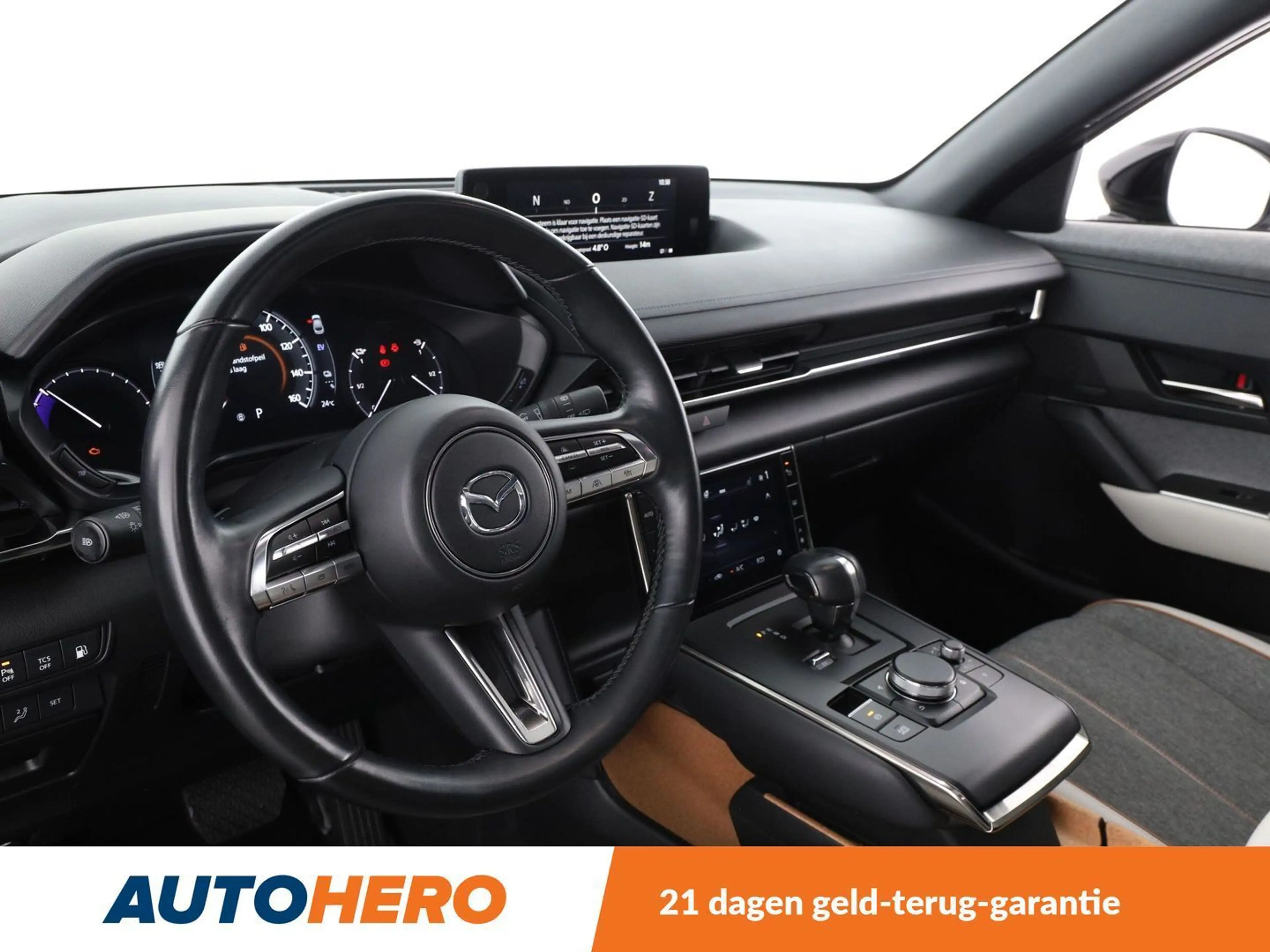 Mazda MX-30 electric drive 125 kW Makoto R-EV — photo 11