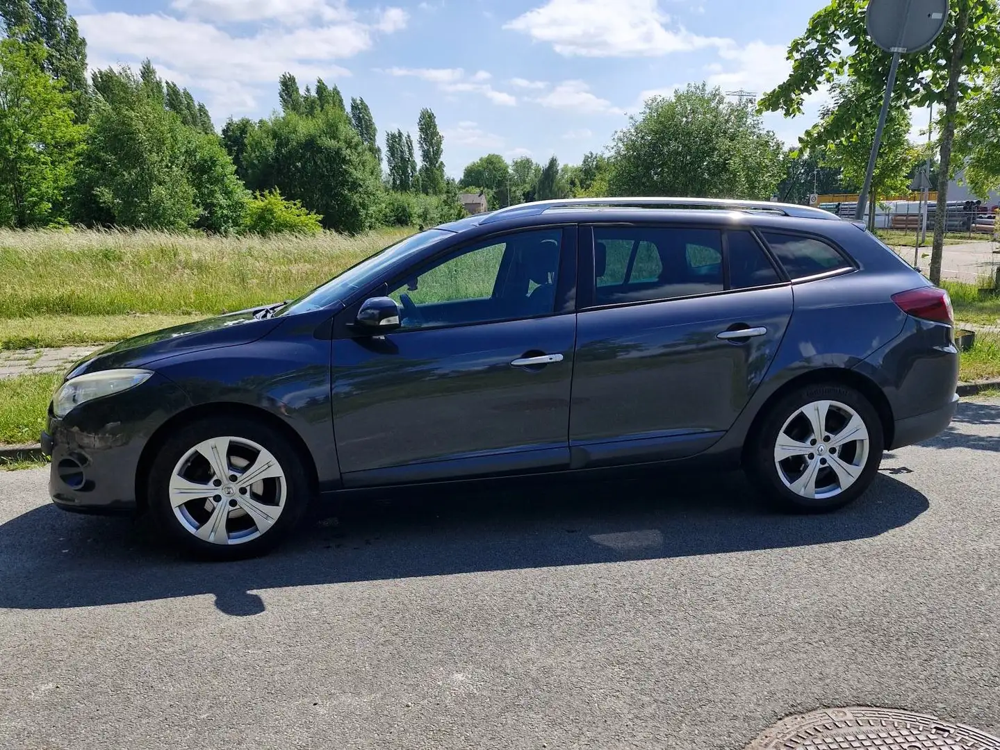 Renault Megane Megane 1.4 TCe Expression Zwart - 1