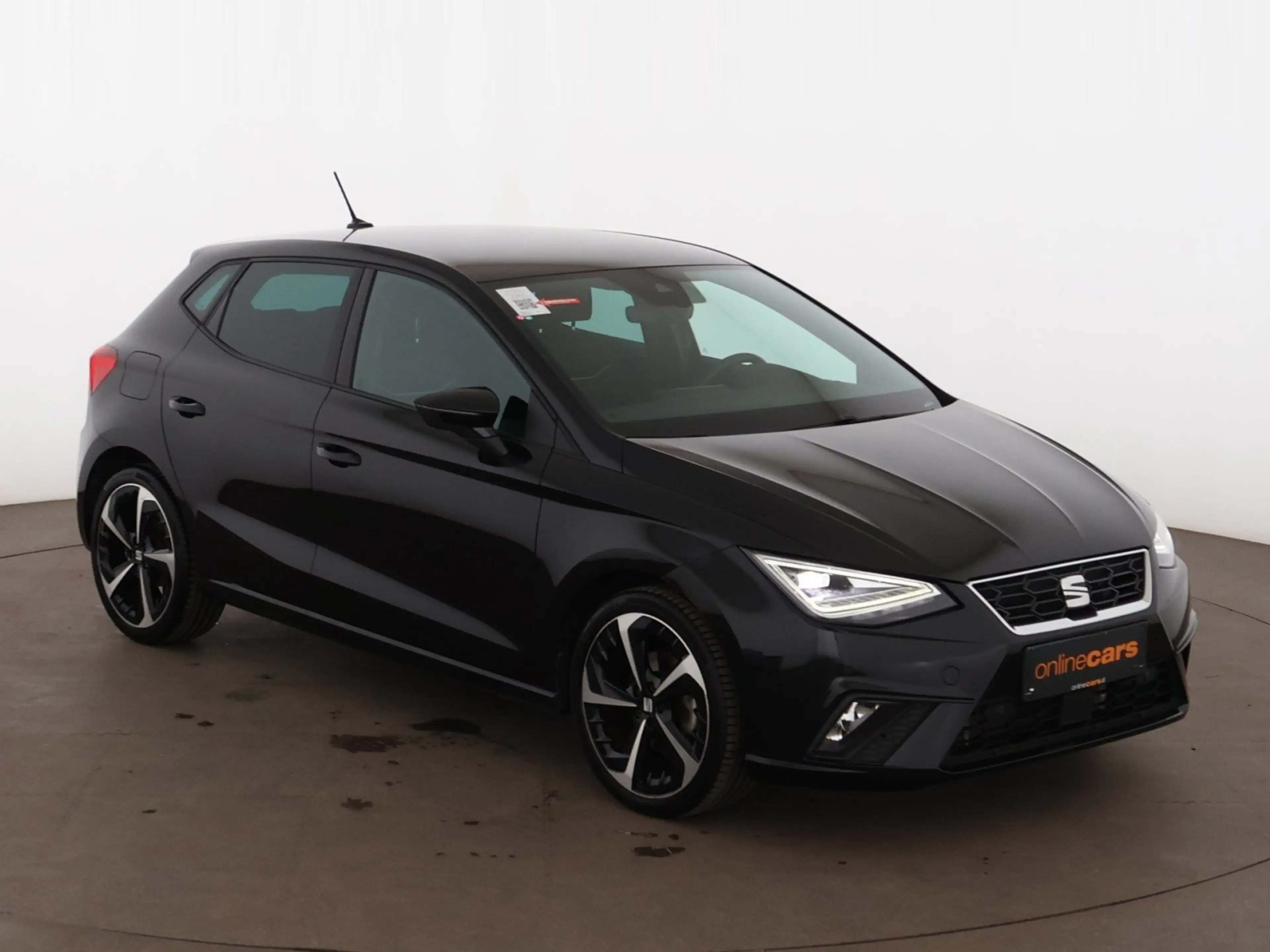 SEAT Ibiza 1.0 TSI FR Aut LED RADAR SITZHZG R-CAM TEMP — photo 4