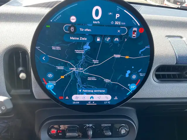 Mini Hatch view 10