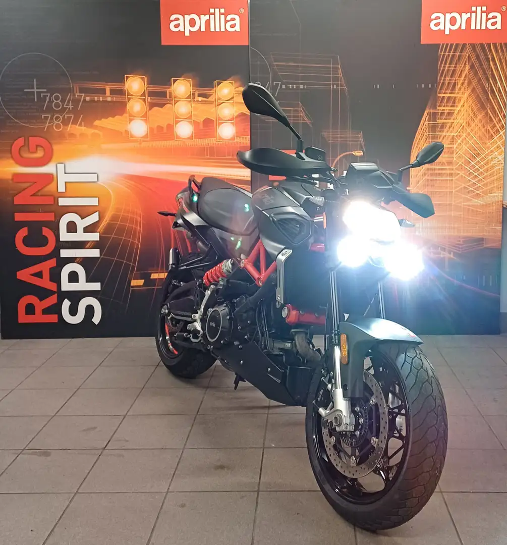 Aprilia Shiver 900 Fekete - 2