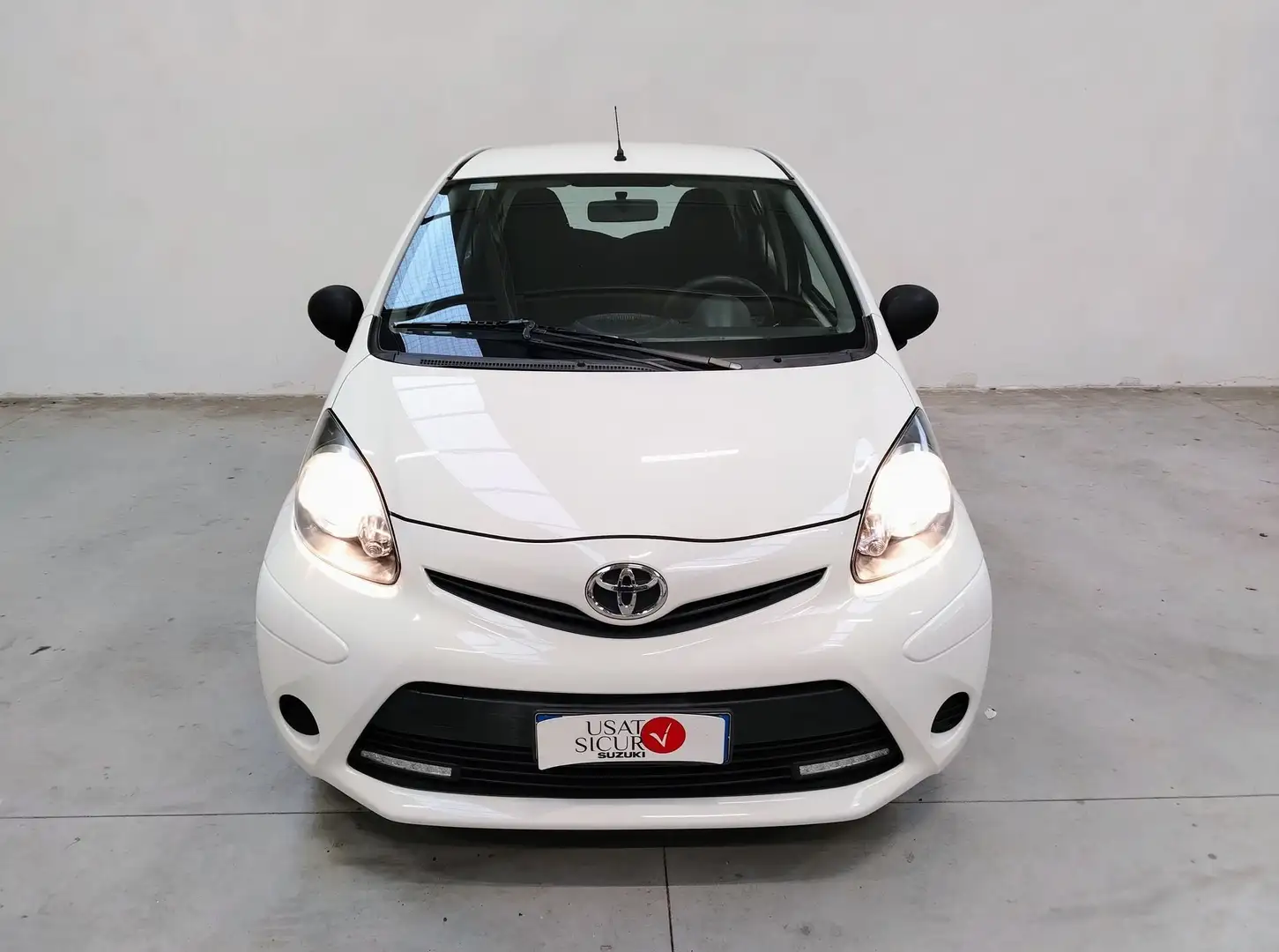 Toyota Aygo Aygo 1.0 12V VVT-i 5 porte Active Connect Blanc - 2