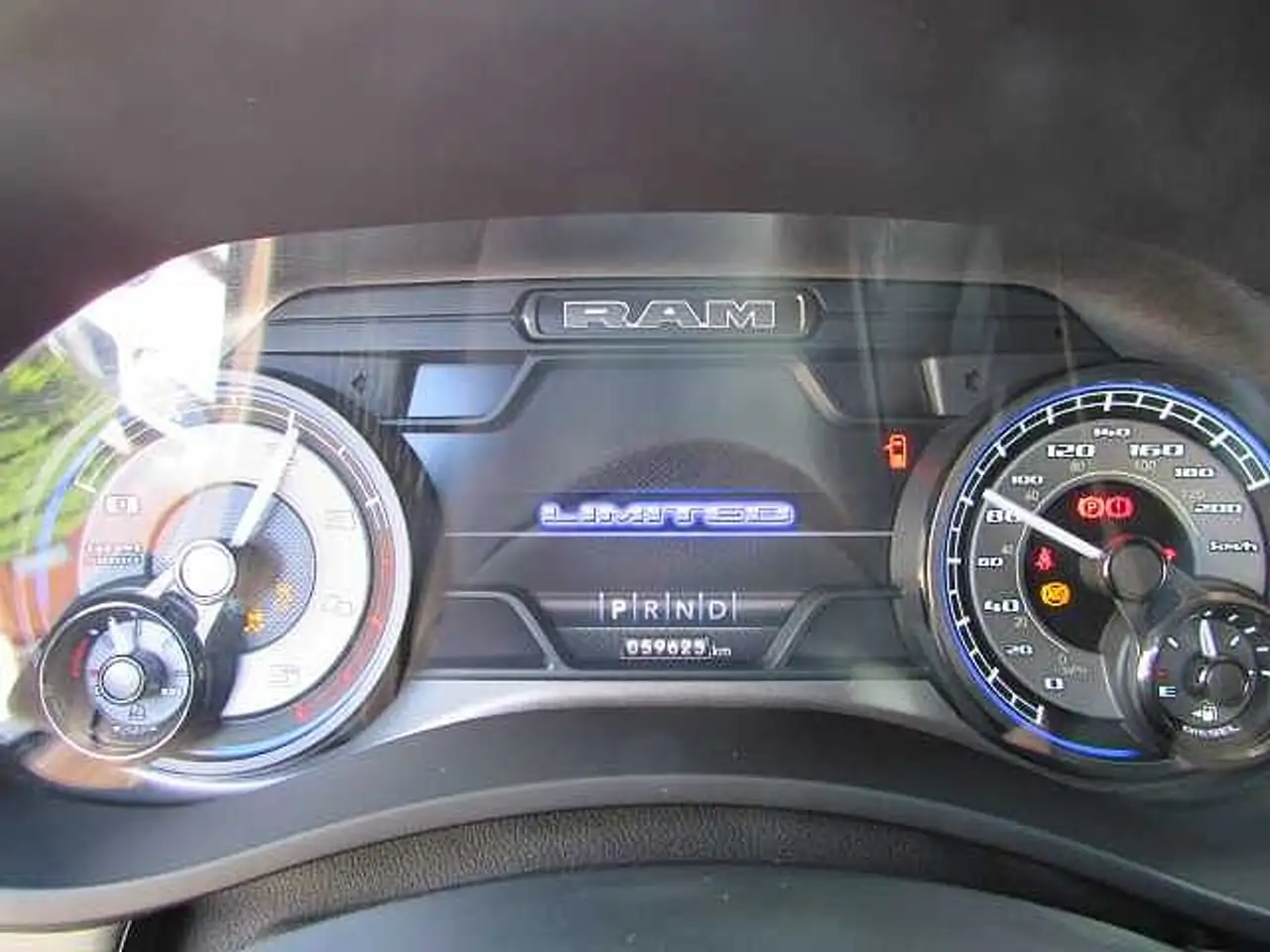 Dodge RAM 2023 — фото 14