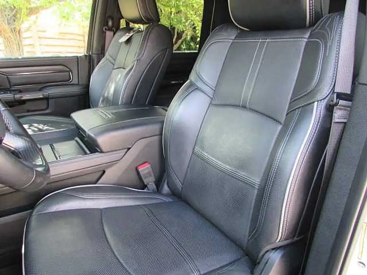 Dodge RAM 2023 — фото 10