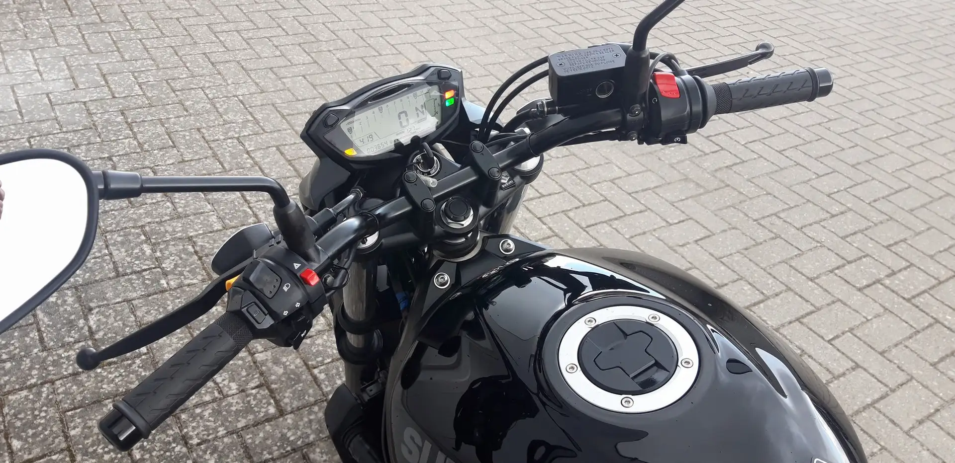 Suzuki SV 650 SV650A Zwart - 2