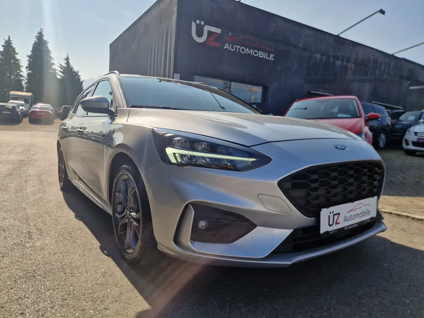 Ford Focus *** NAVI *** ST-Line Grau - 2
