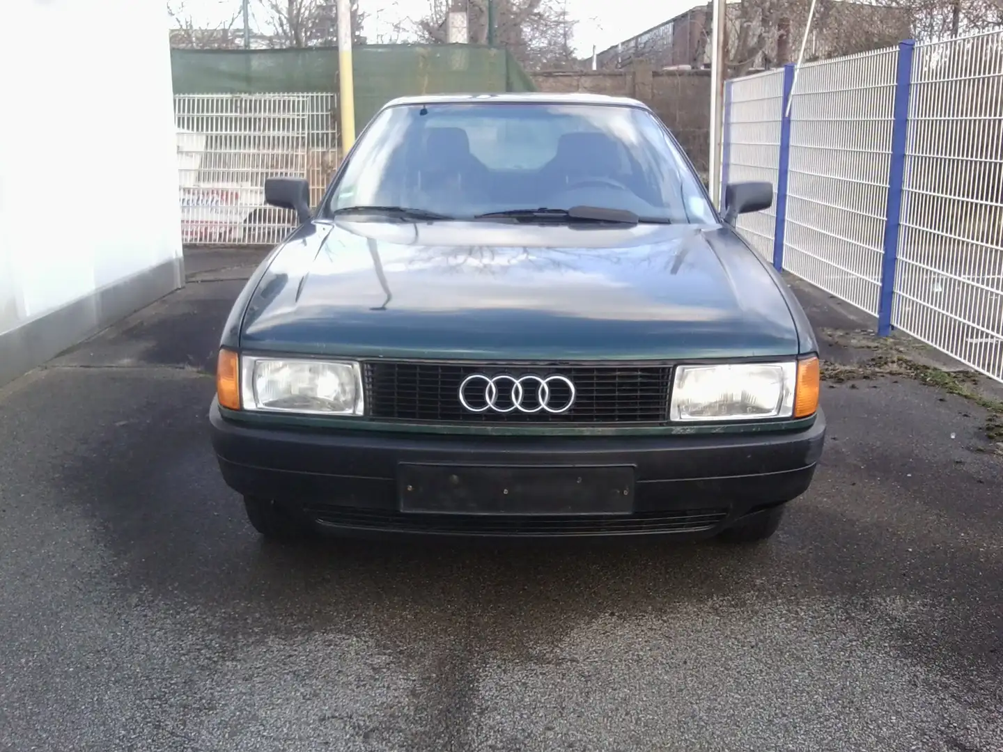 Audi 80 Comfort-Edition Grün - 2