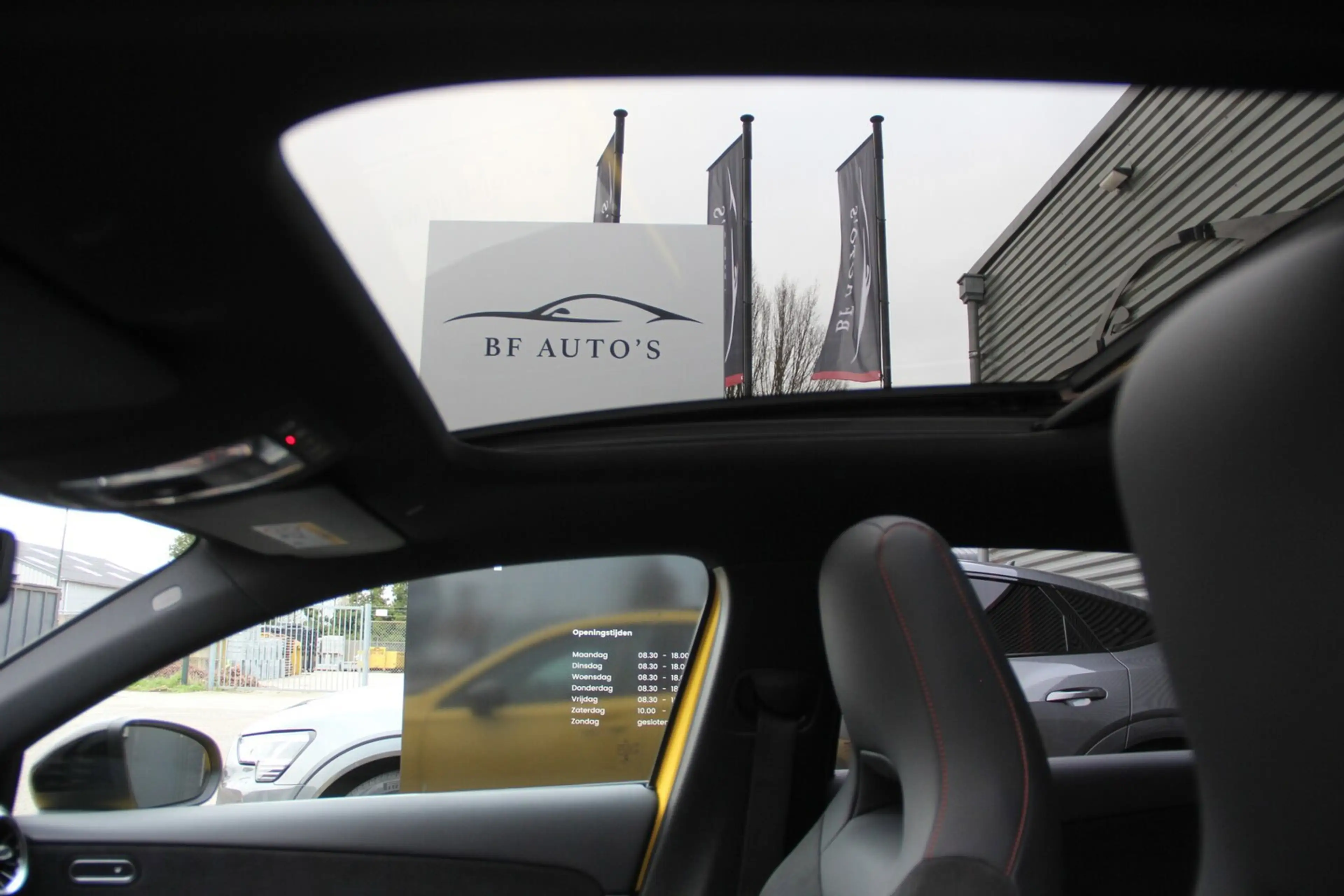 Mercedes-Benz A 180 Business | NL Auto | AMG | Pano-Dak | Camera | ECC — photo 7