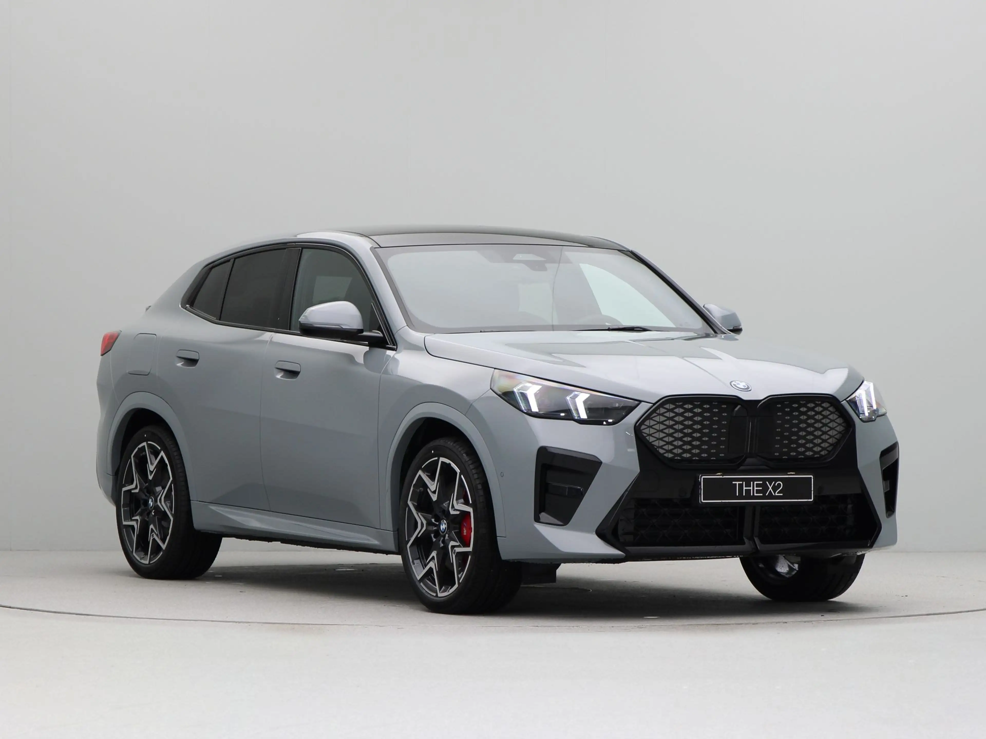 BMW iX2 eDrive20 67 kWh M Sport Edition — photo 6