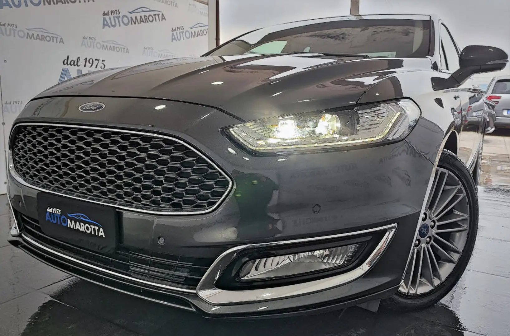 Ford Mondeo Mondeo 4p 2.0 hybrid Vignale PELLE! RETRO! SED.RISC! Grigio - 2