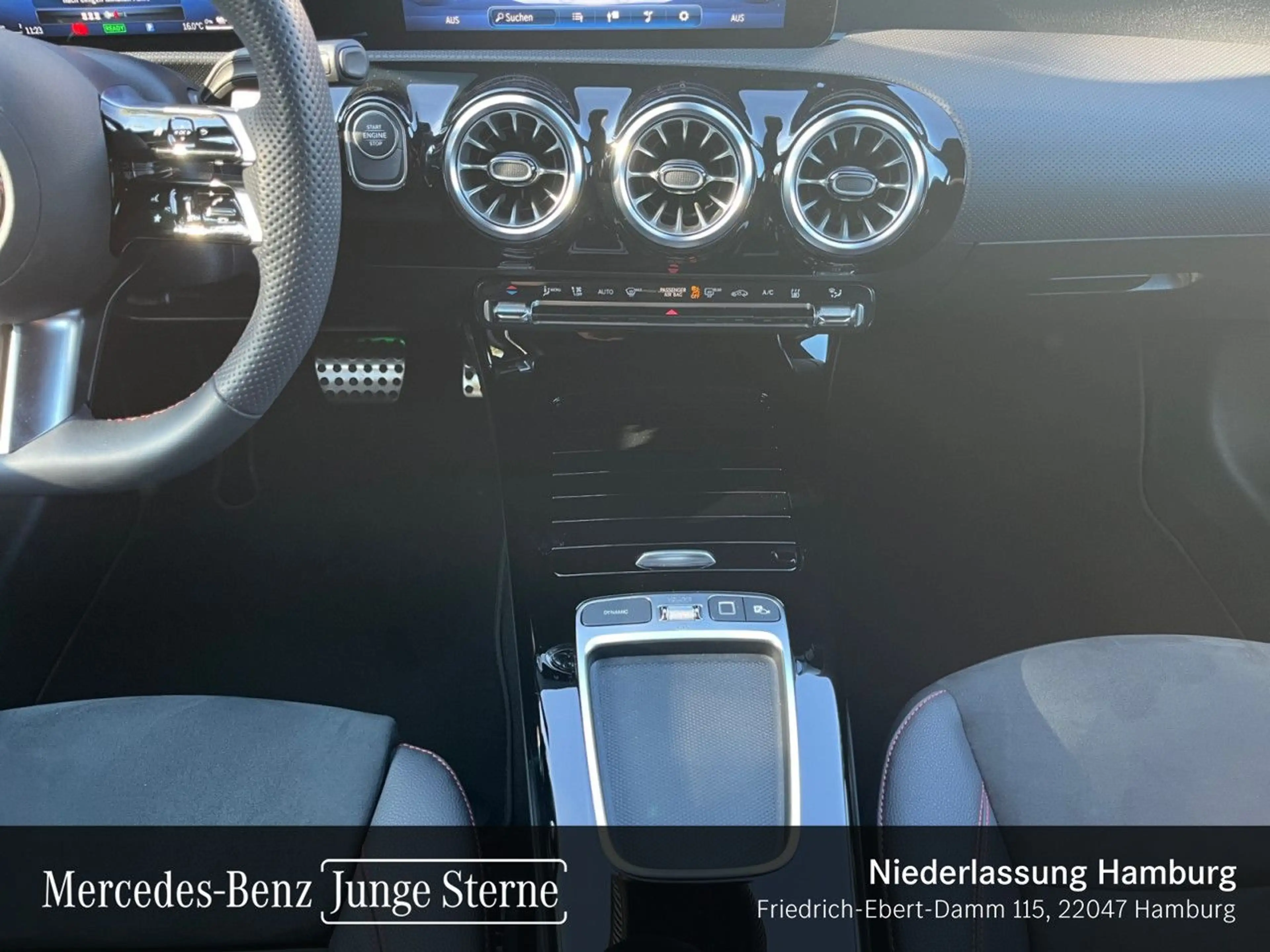 Mercedes-Benz A 250 e AMG+LED+KAMERA+KEYLESS+8G — photo 15