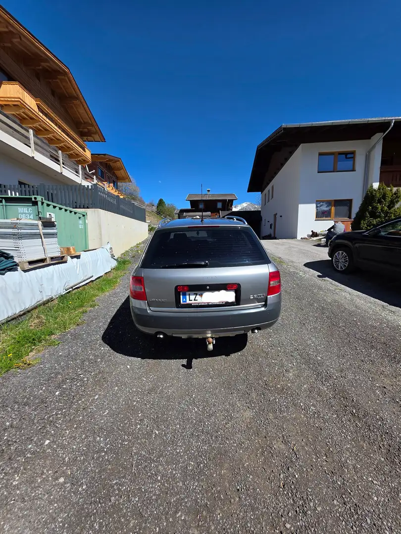 Audi A6 allroad A6 Allroad quattro Low Range 2,5 TDI Grau - 2