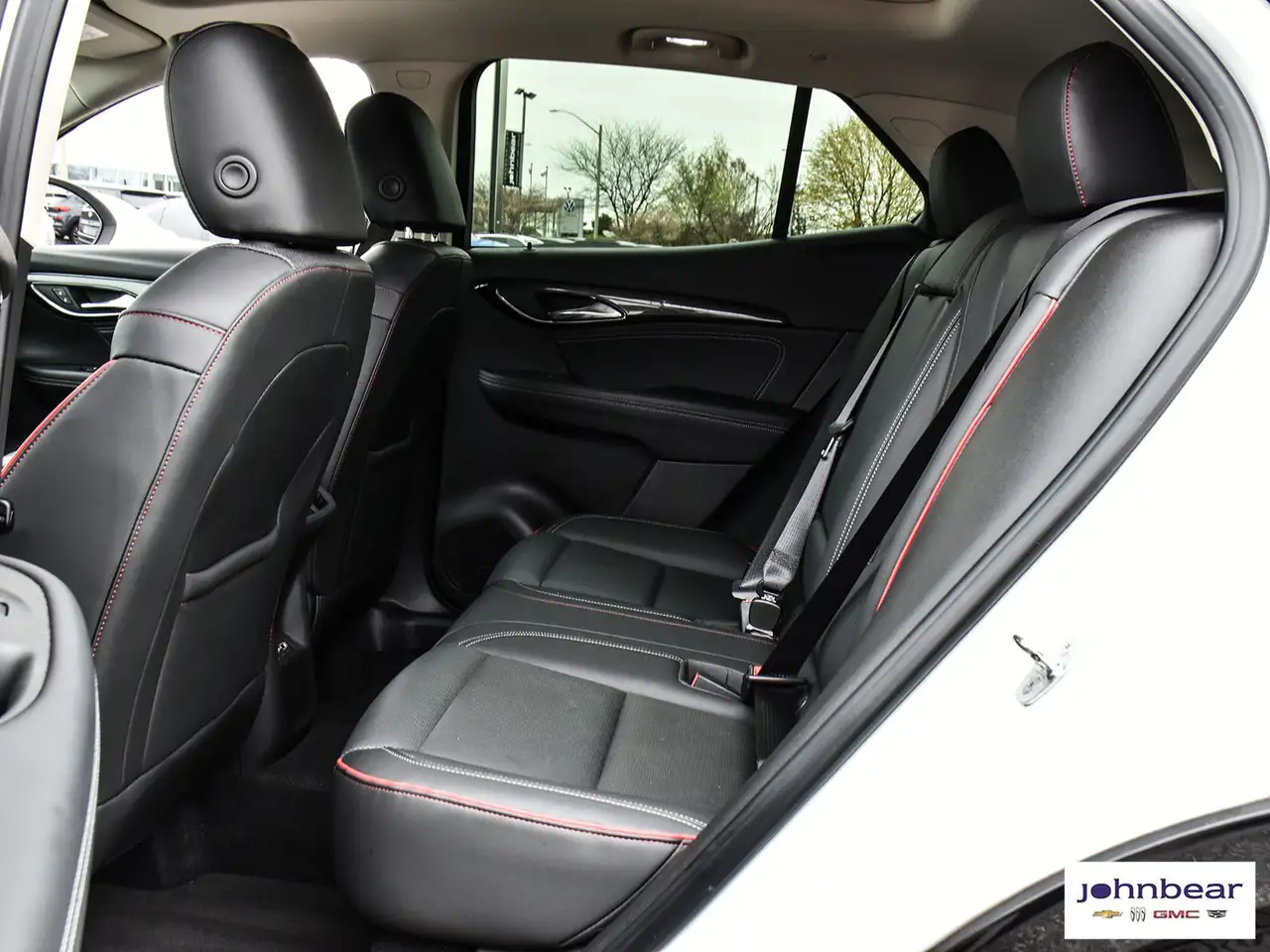 Buick Envision снимка Buick Envision